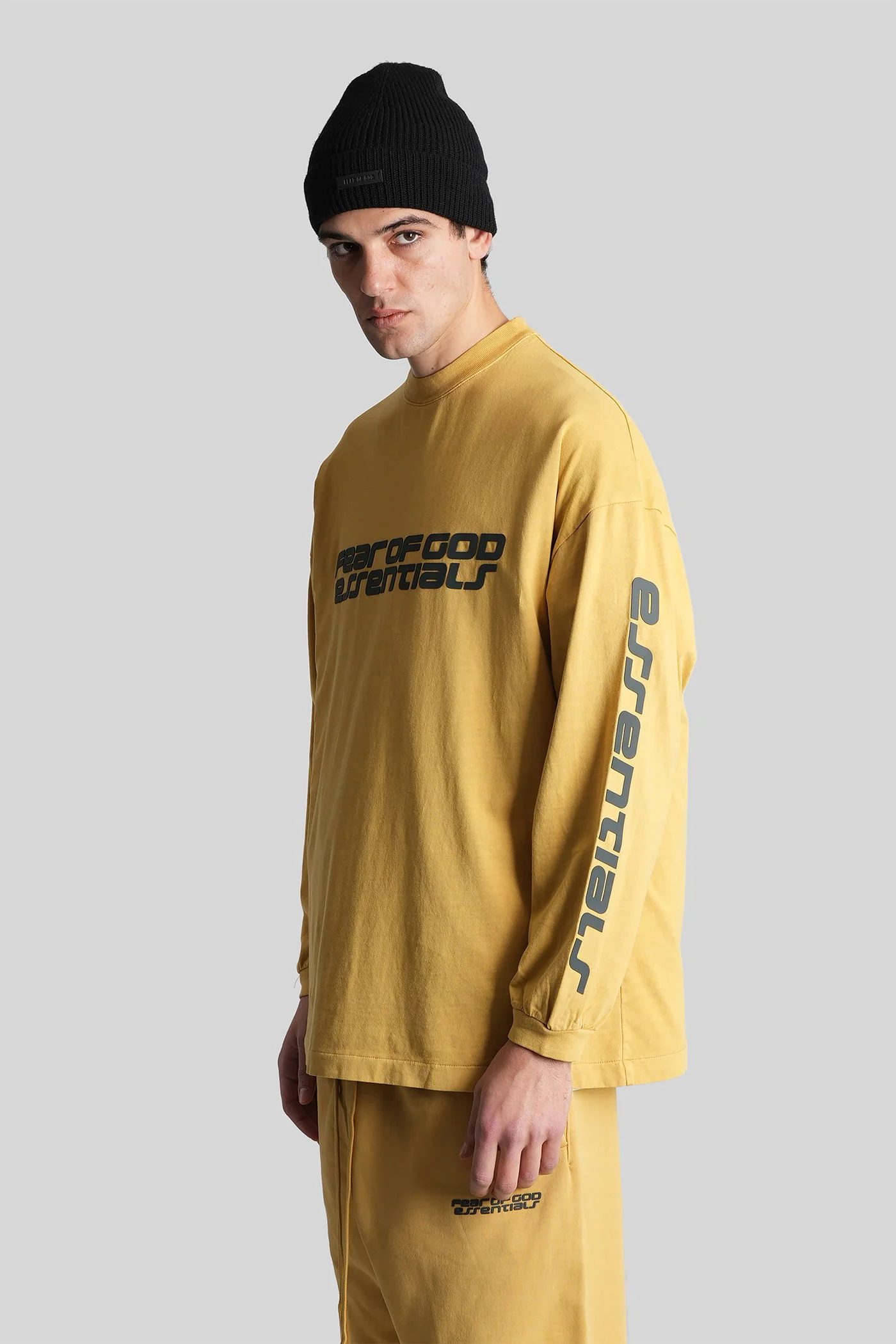 in yellow cotton - Image 4