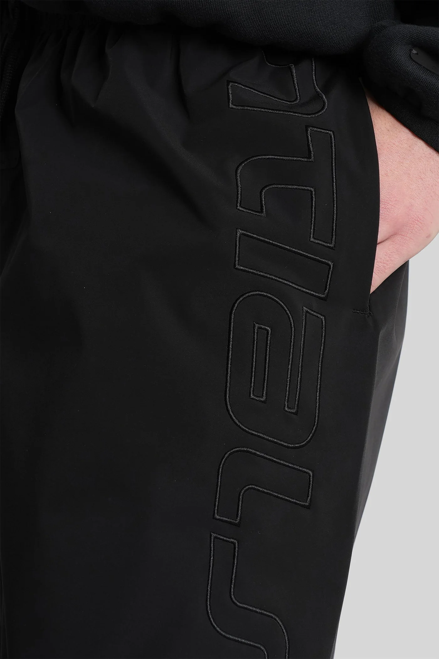 Shorts in black polyester - Image 5