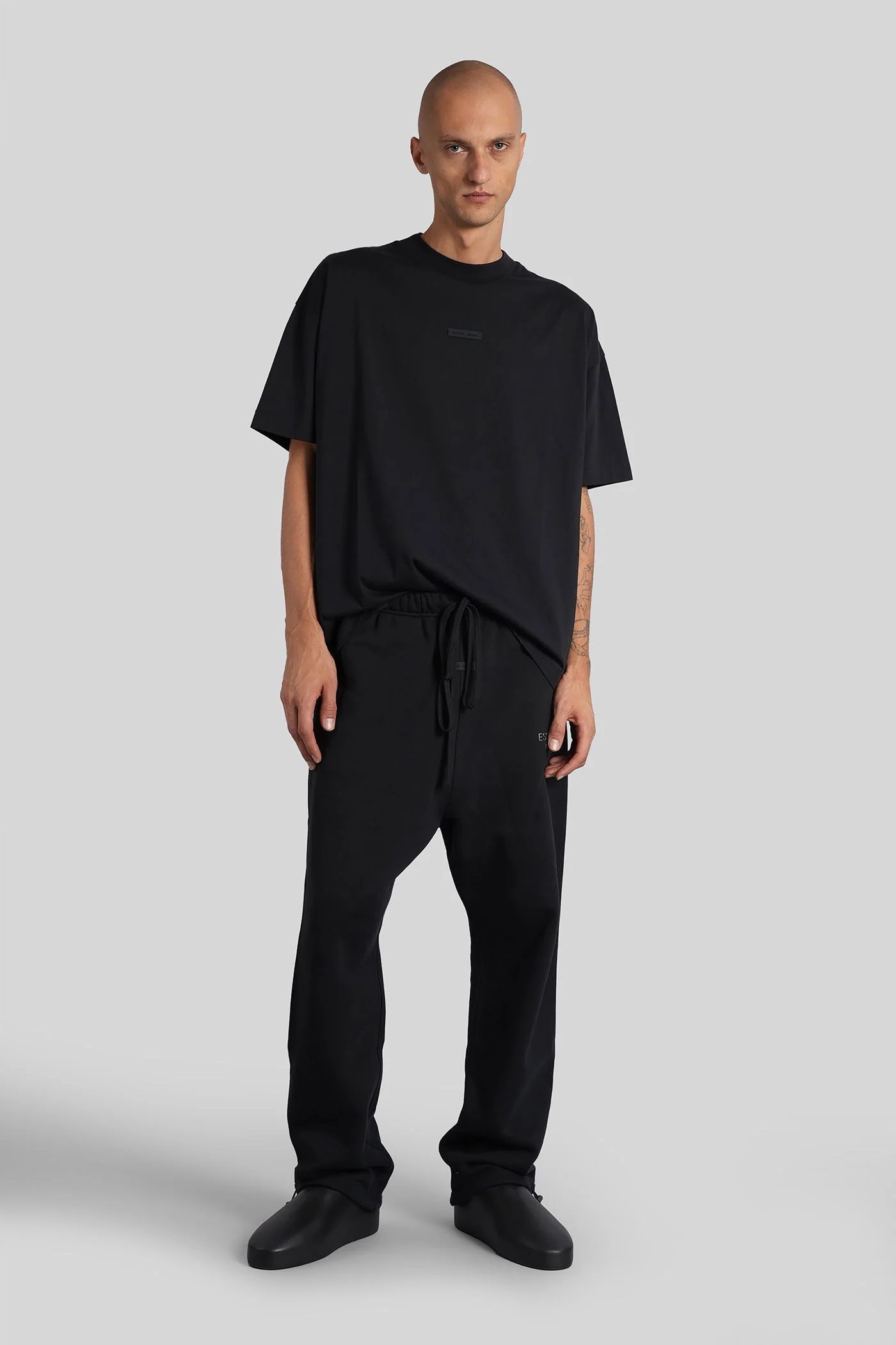 T-Shirt in black cotton - Image 2