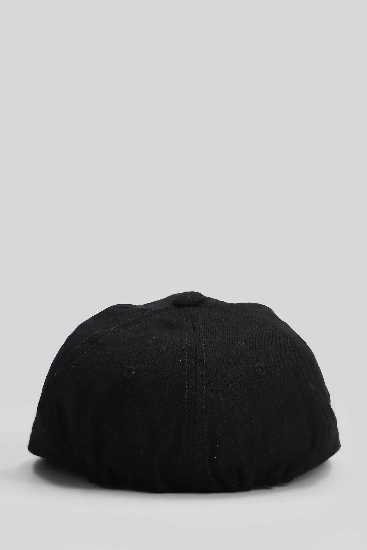 Hats in black wool - Image 3