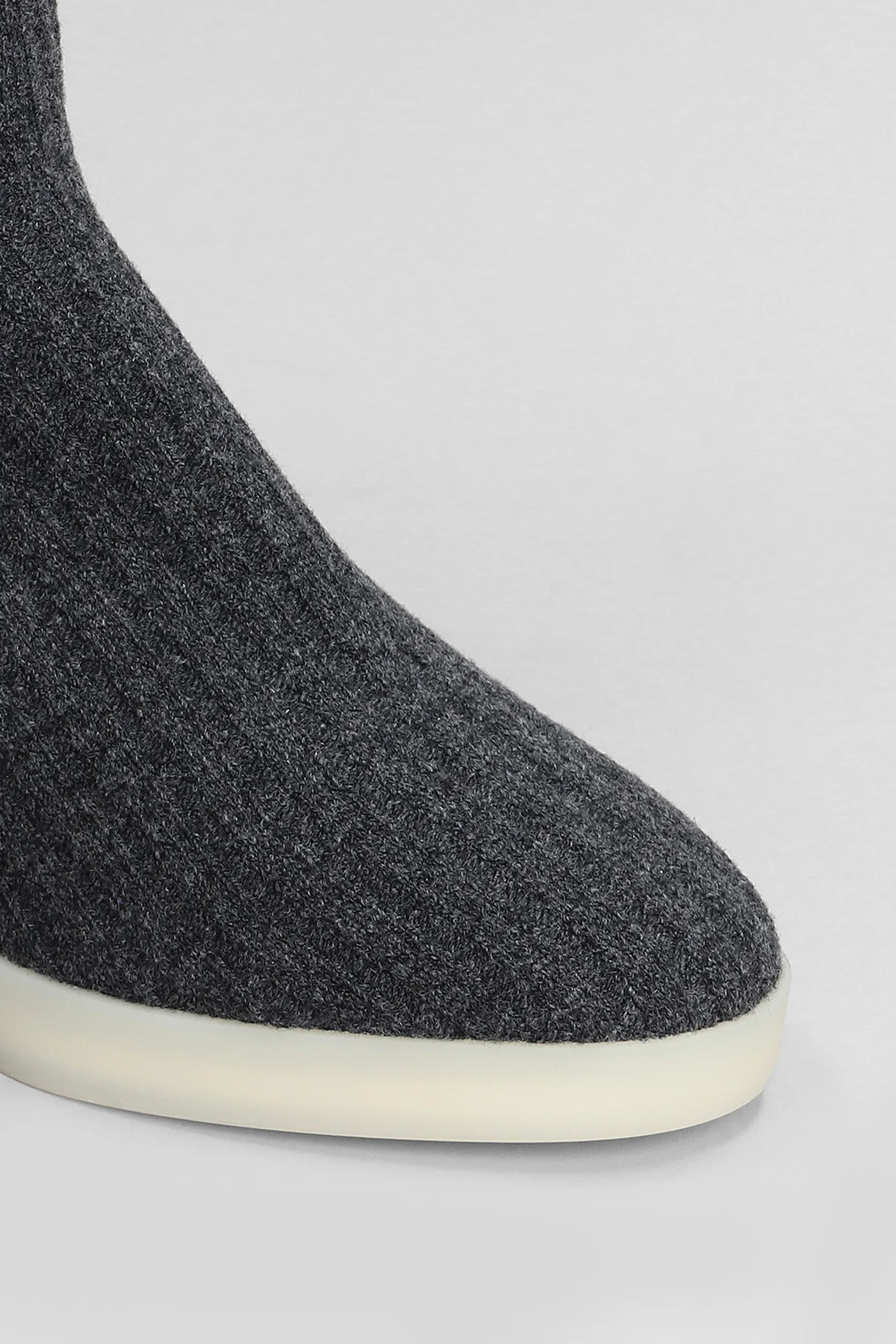 Moc knit high Ankle boots in black wool - Image 5