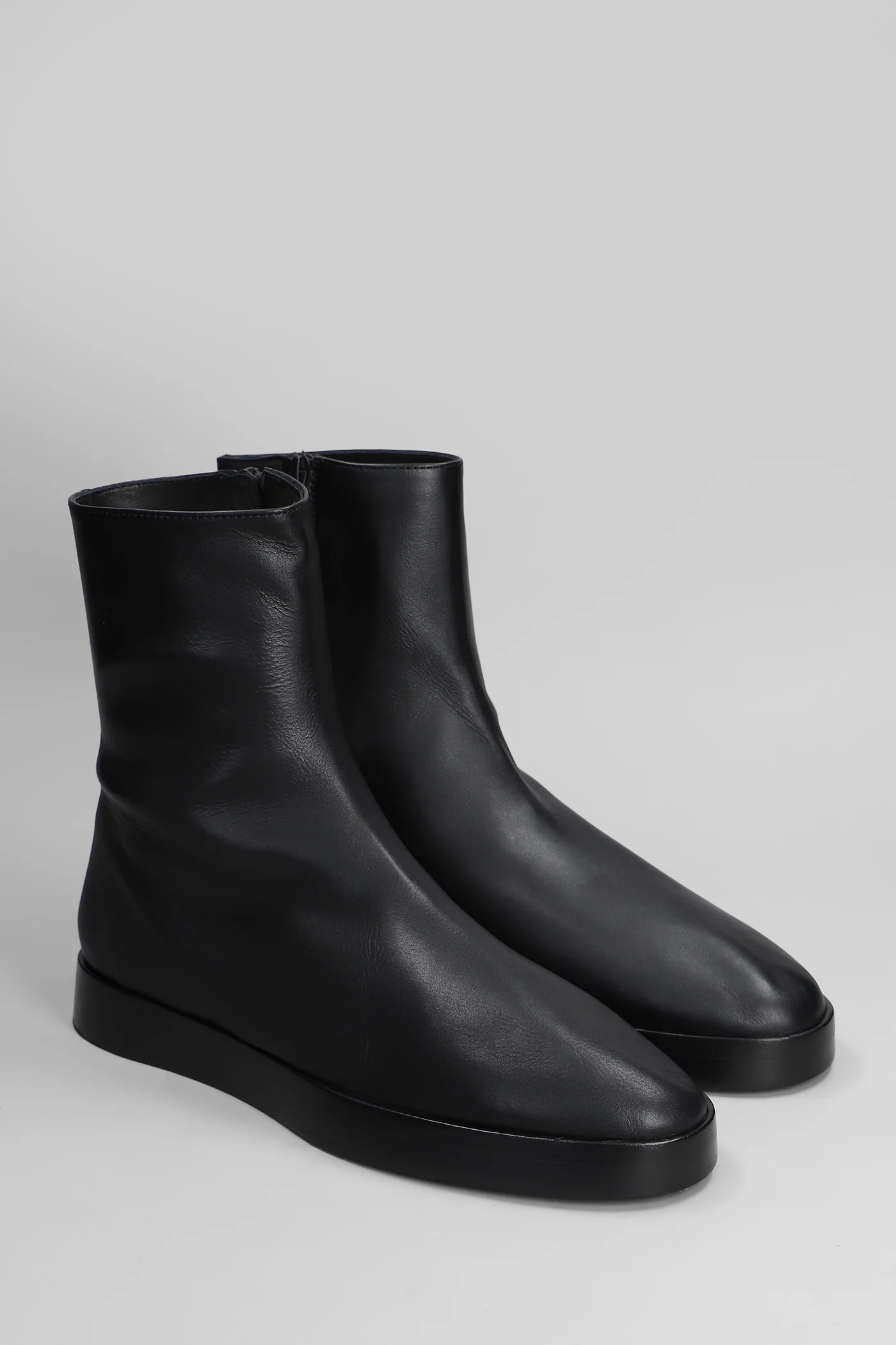 Mule high Ankle boots in black leather - Image 2