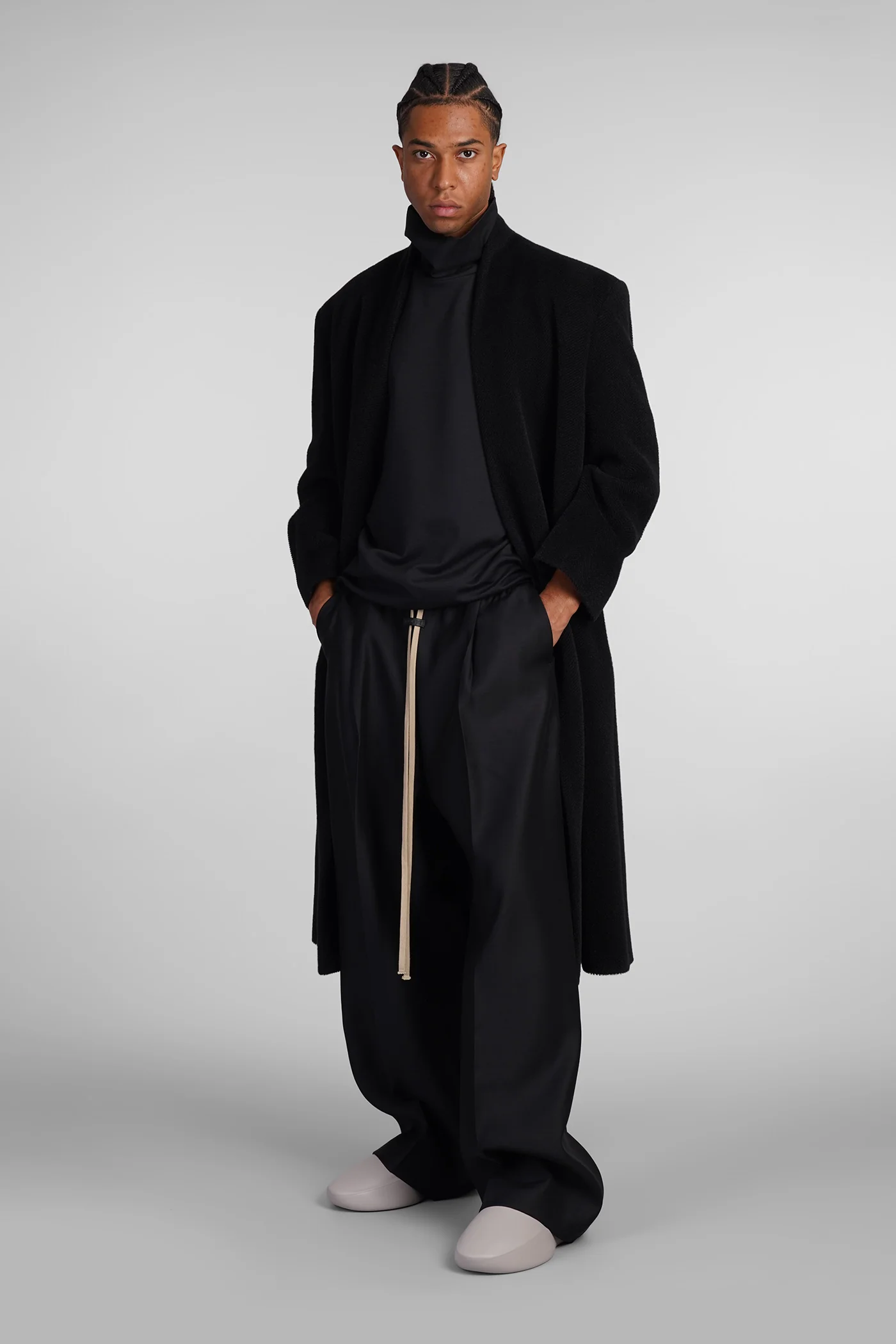 Pants in black wool - Image 2