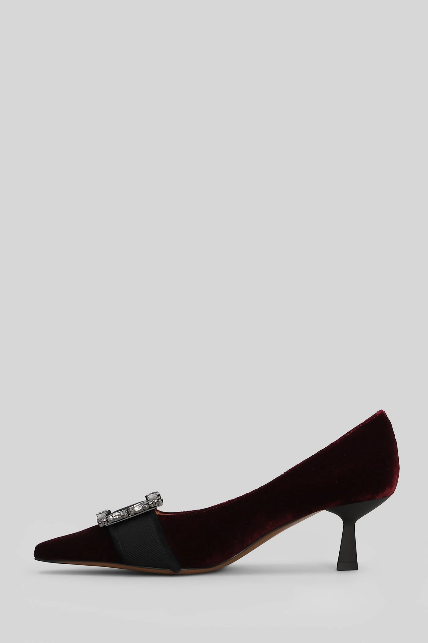 Amarit Pumps in bordeaux velvet - Image 3