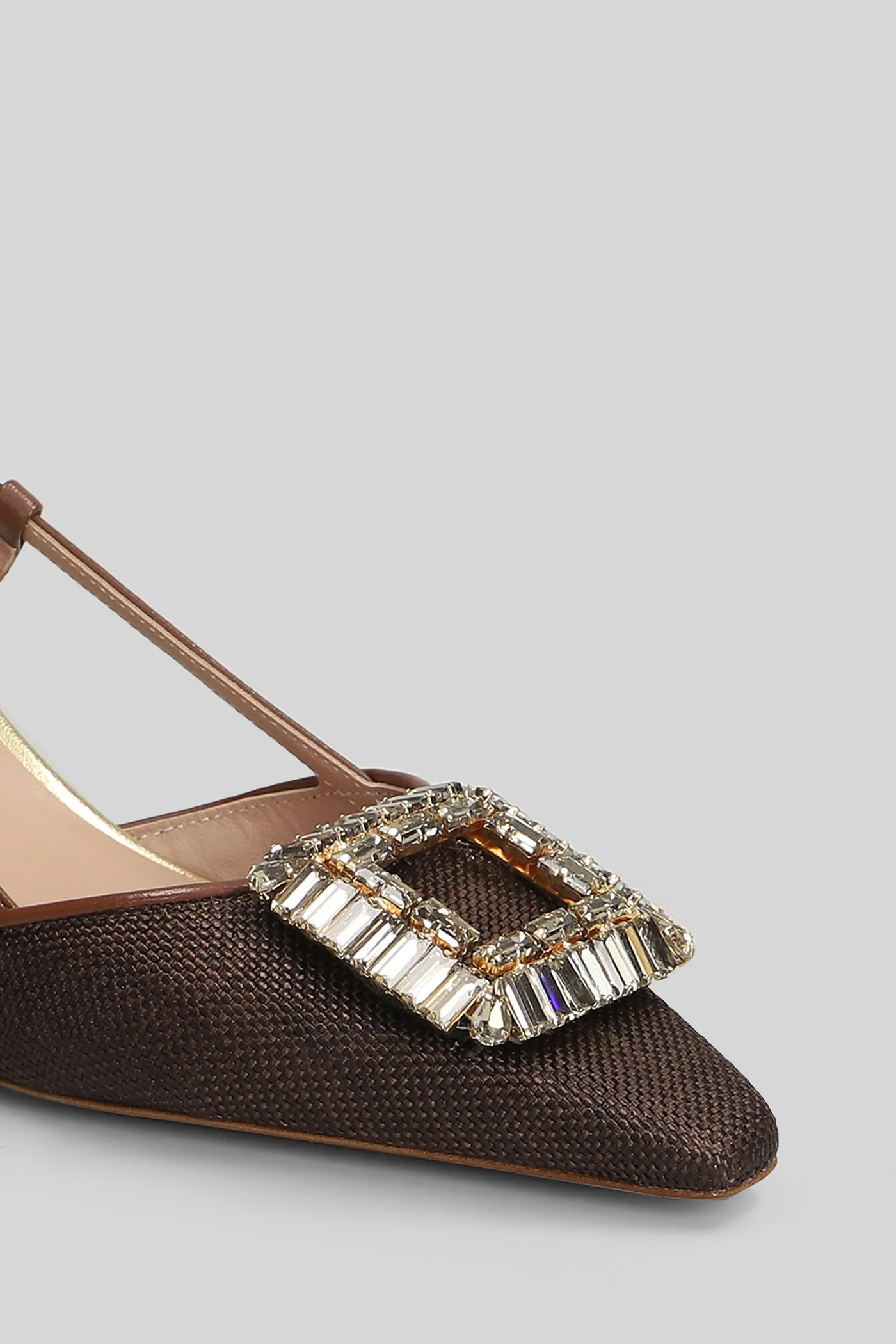 Julien Pumps in brown leather and fabric - Image 5