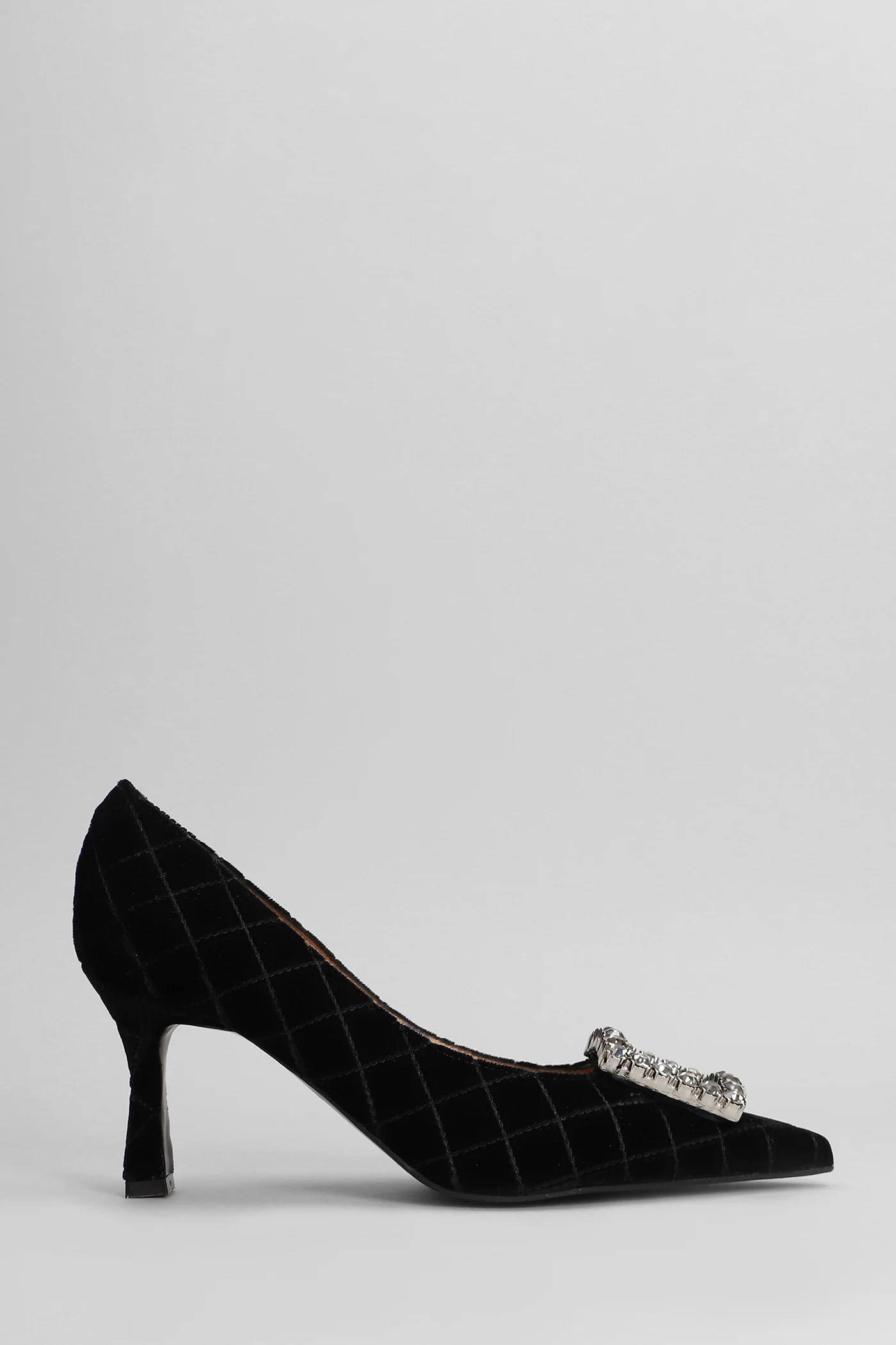 Lilly Pumps in black velvet