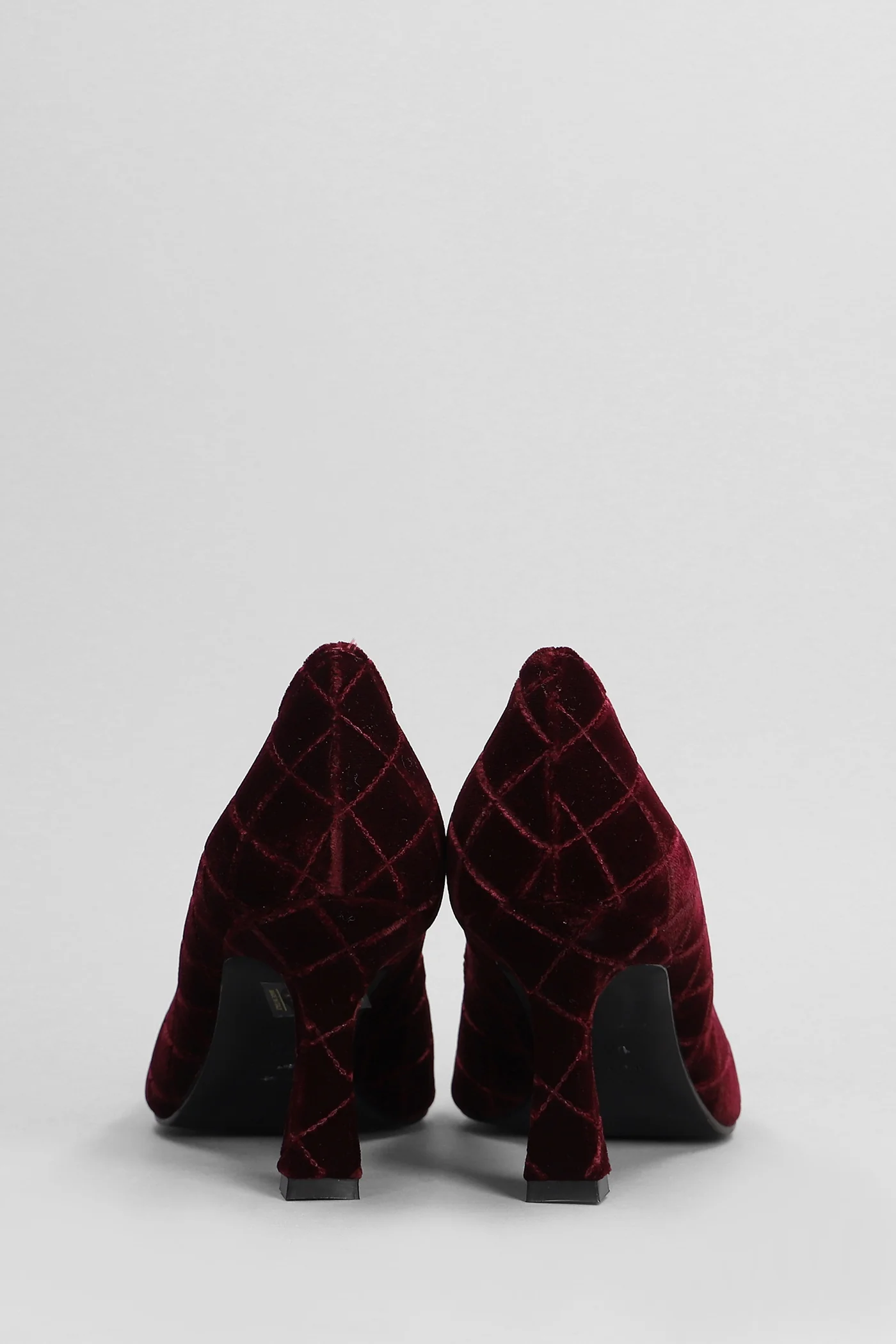 Lilly Pumps in bordeaux velvet - Image 4