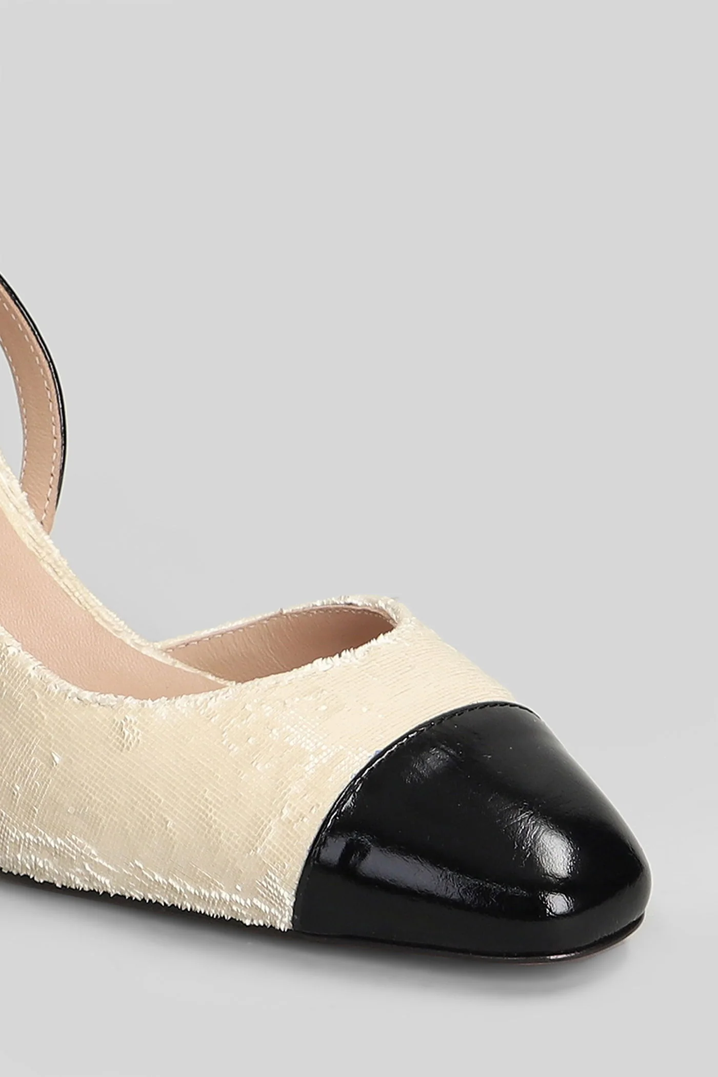 Shirley Pumps in beige leather - Image 5