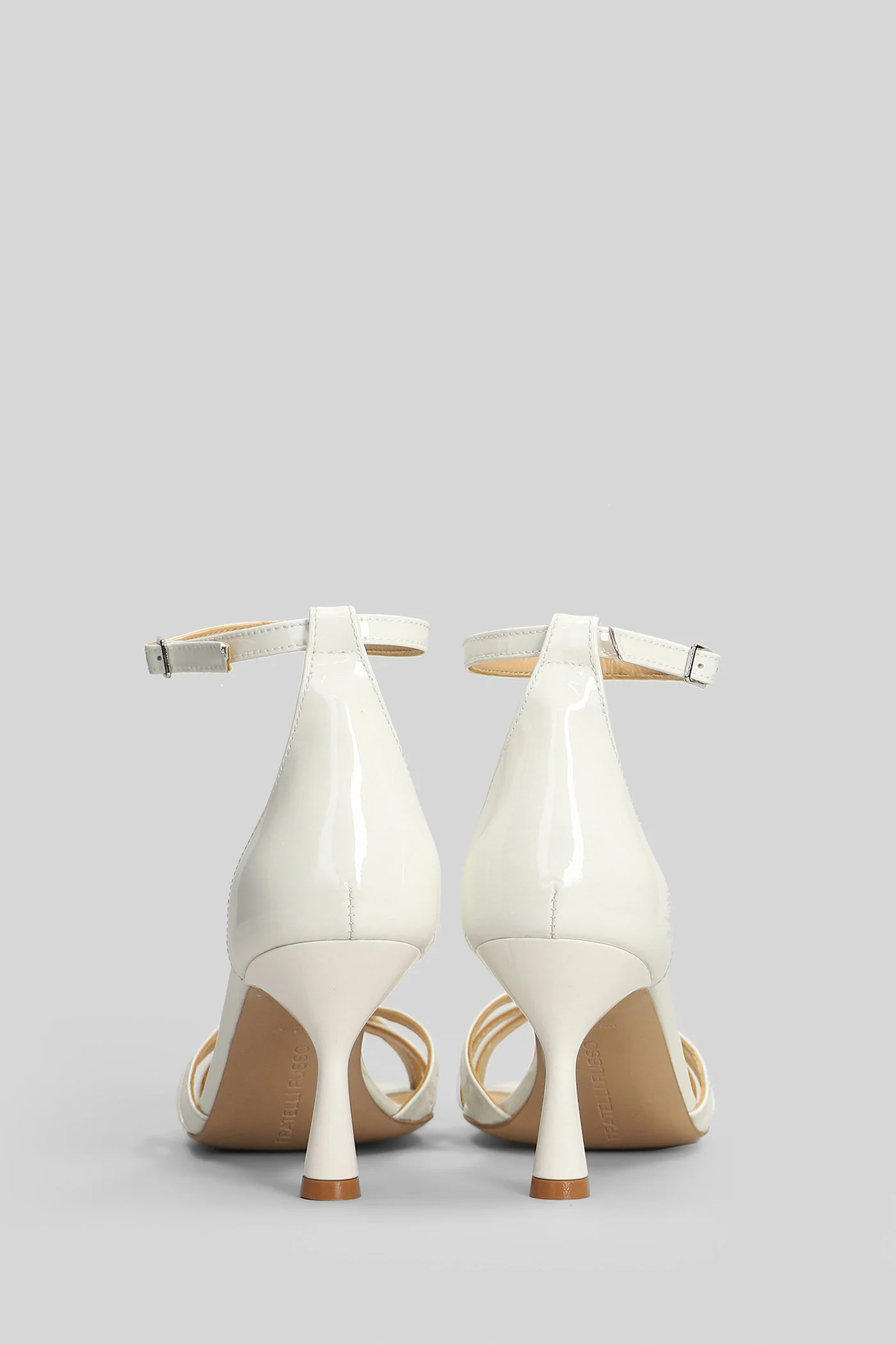 Sandals in white patent leather - Image 4