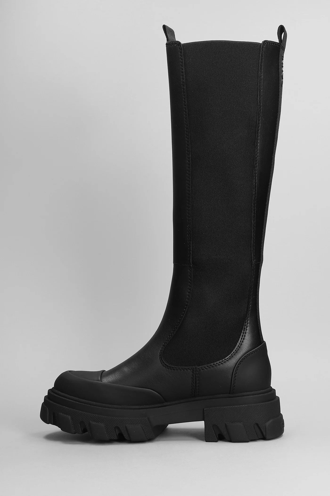 Boots in black leather - Image 3