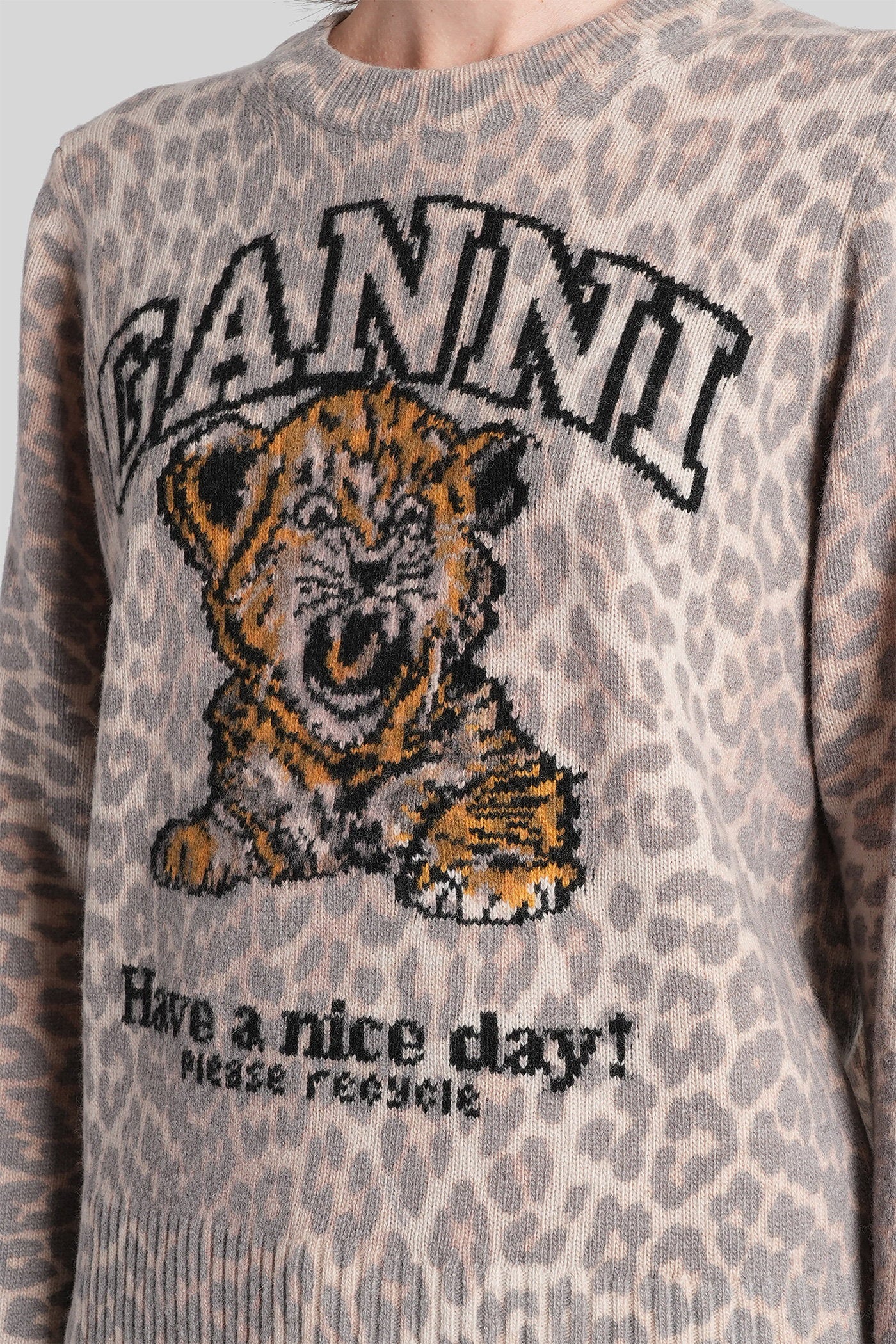 Knitwear in Animalier wool - Image 5