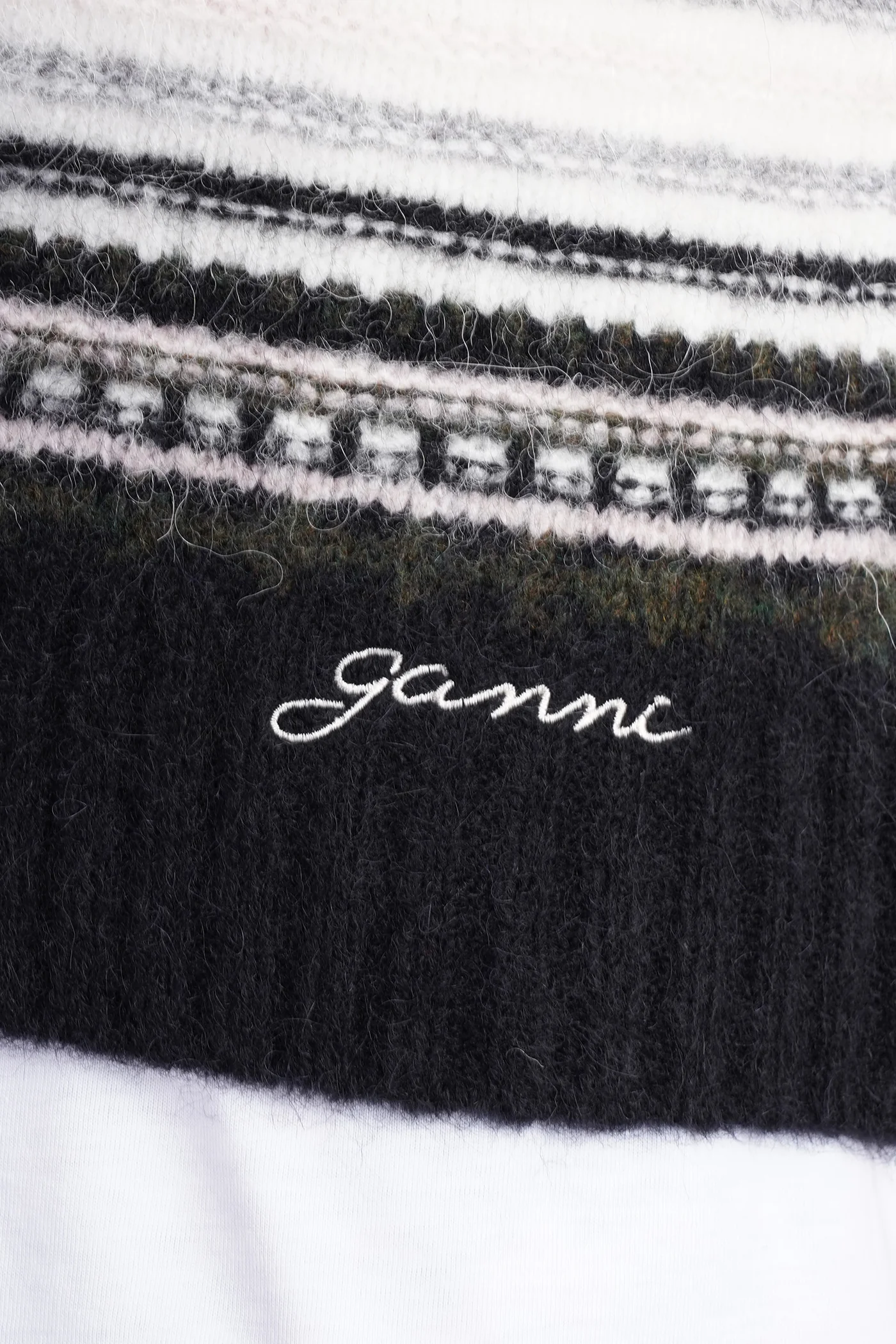 Vest in black wool - Image 5