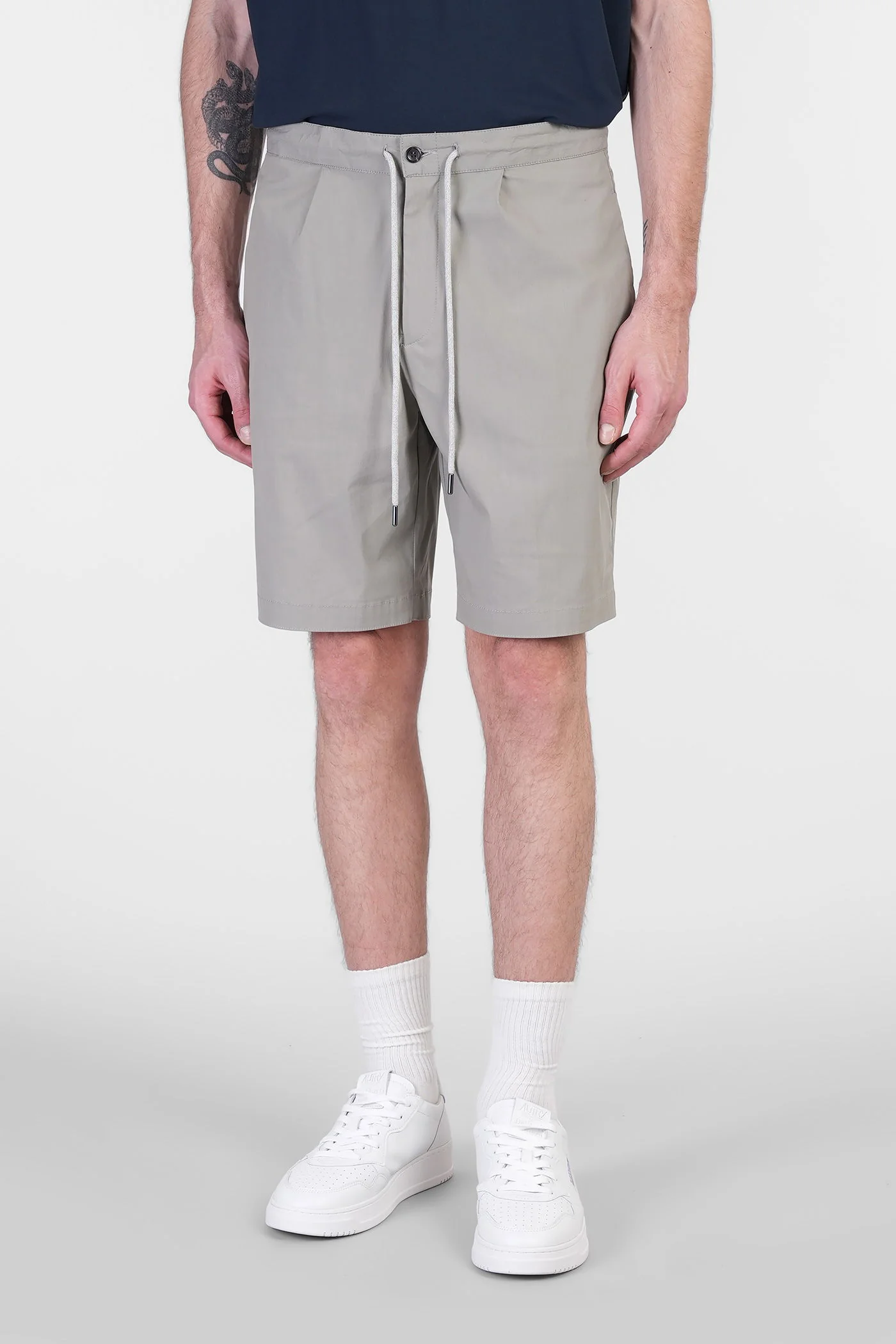 39qg Shorts in green cotton