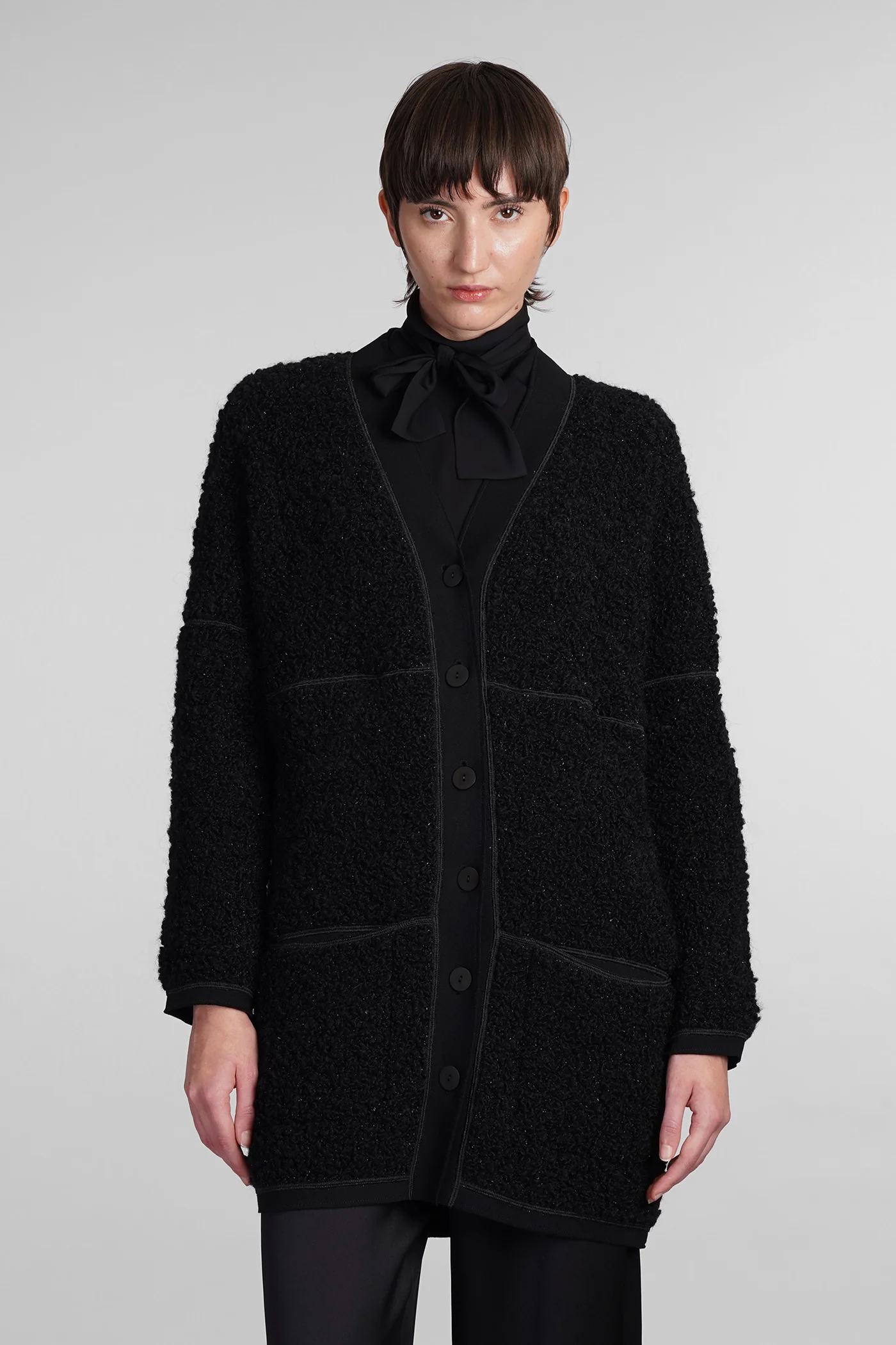 Cardigan in black wool