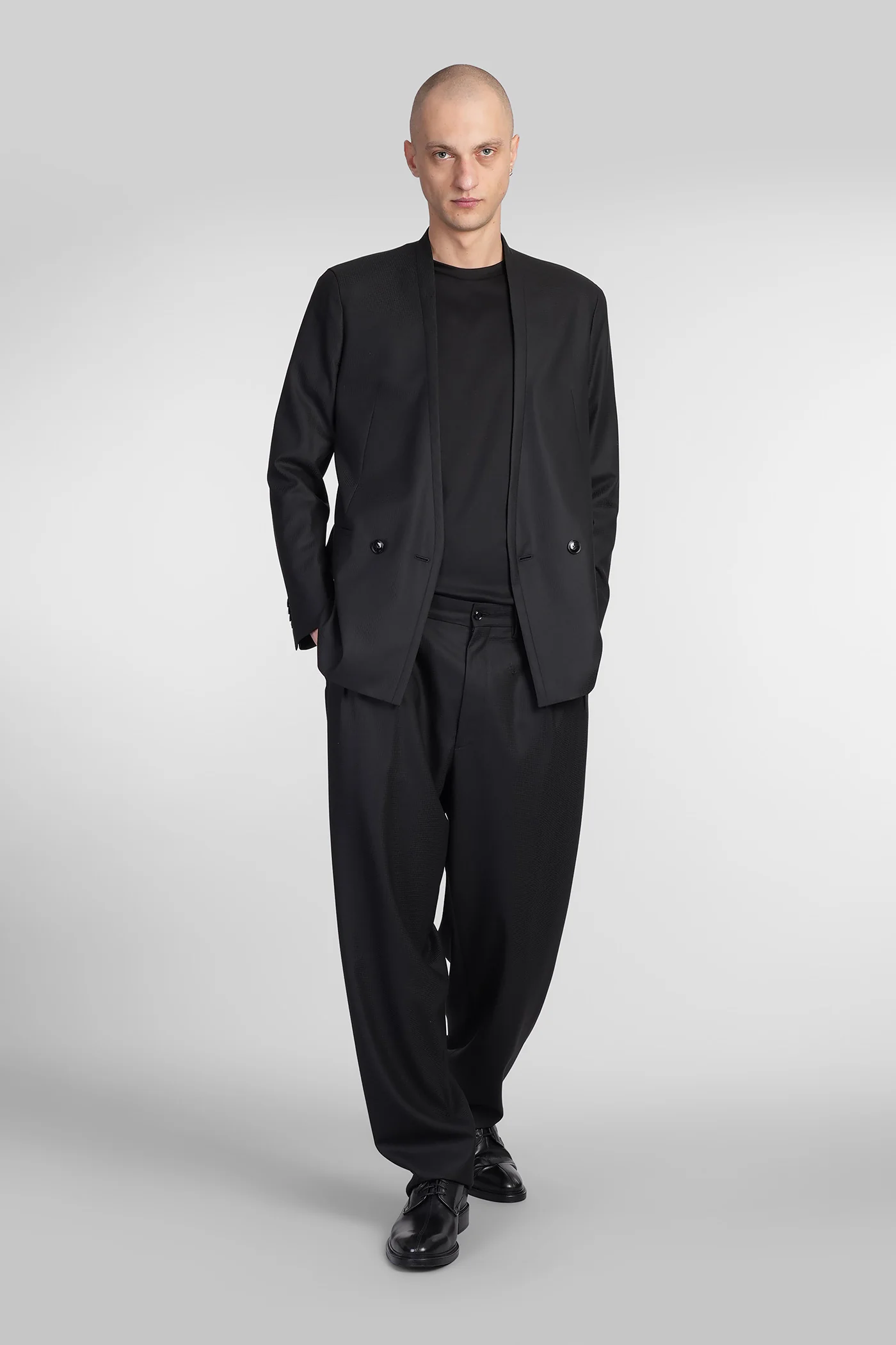 T-Shirt in black cotton - Image 2