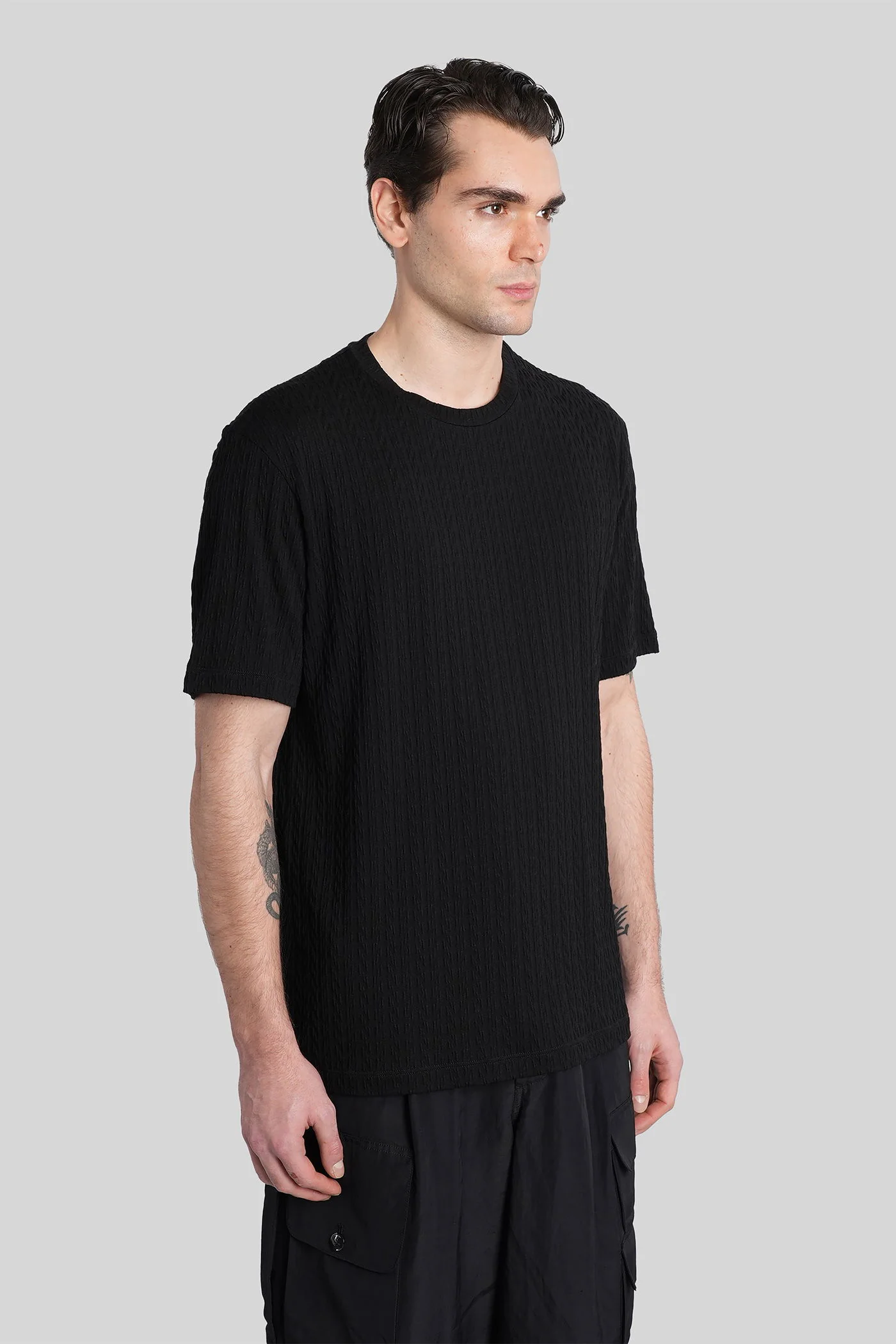 T-Shirt in black viscose - Image 4