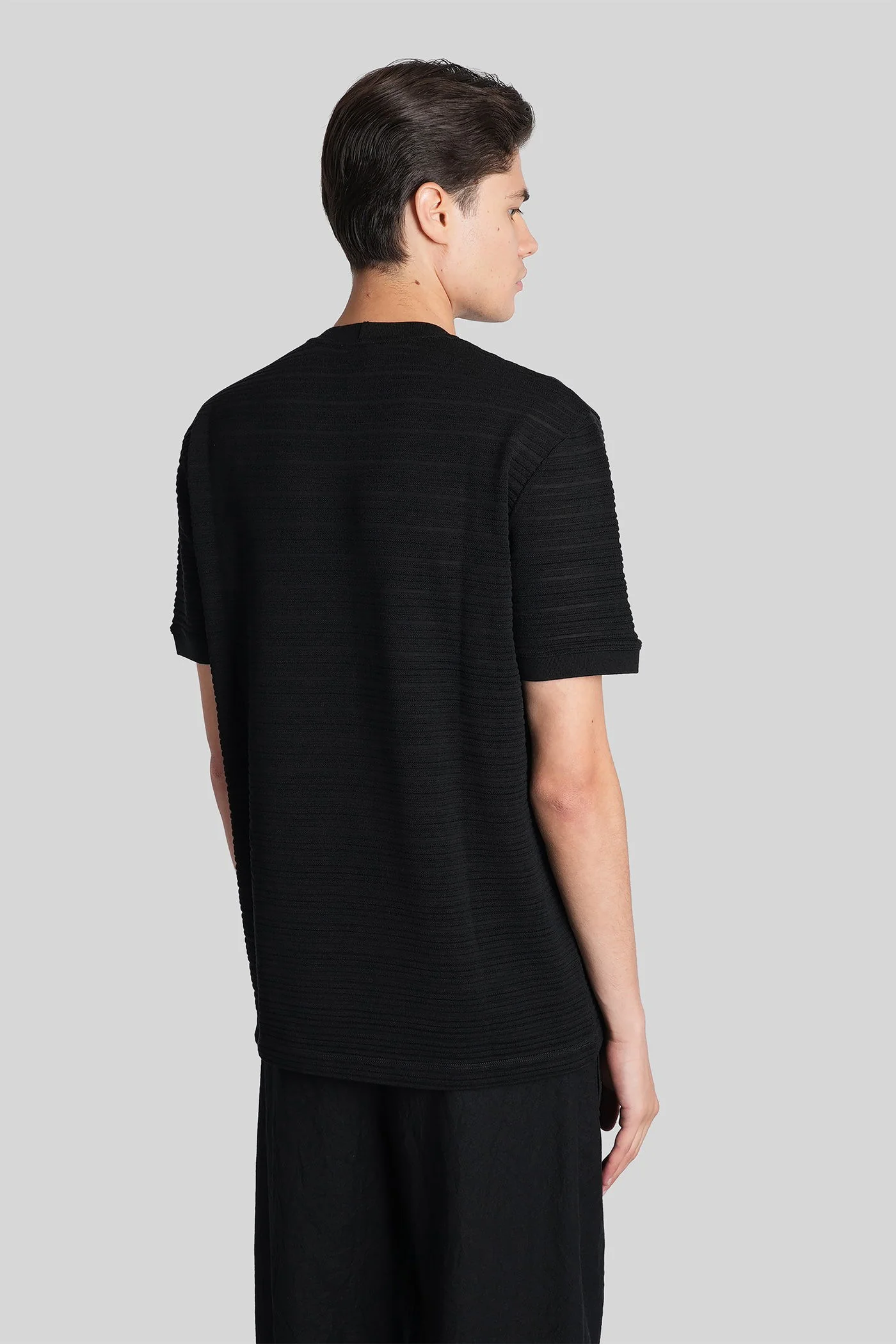 T-Shirt in black wool - Image 3