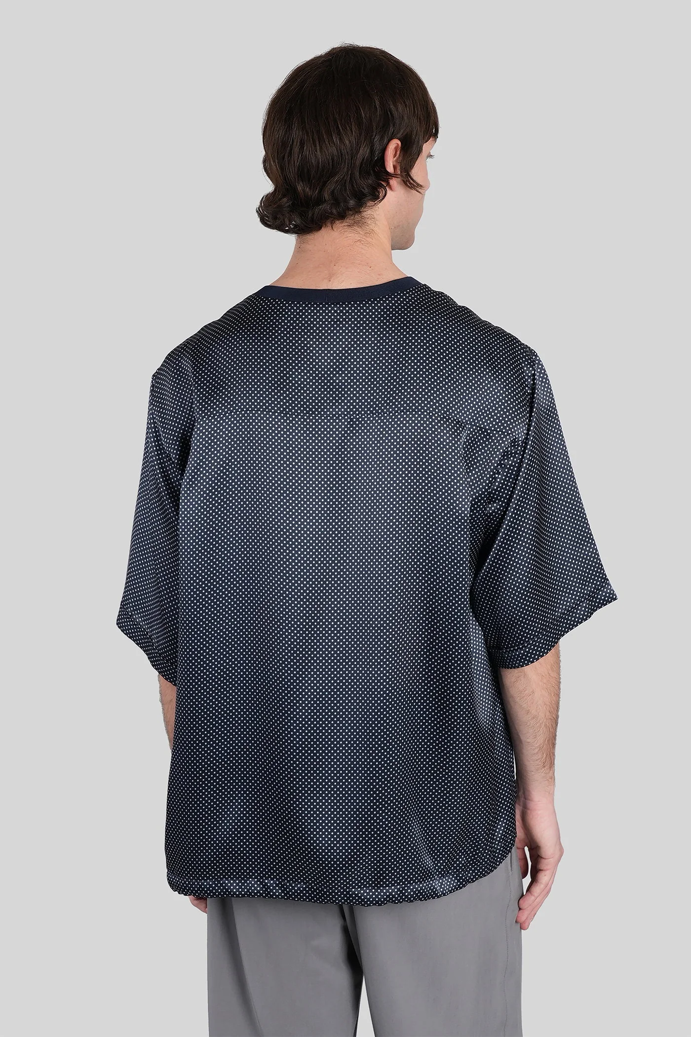 T-Shirt in blue silk - Image 3