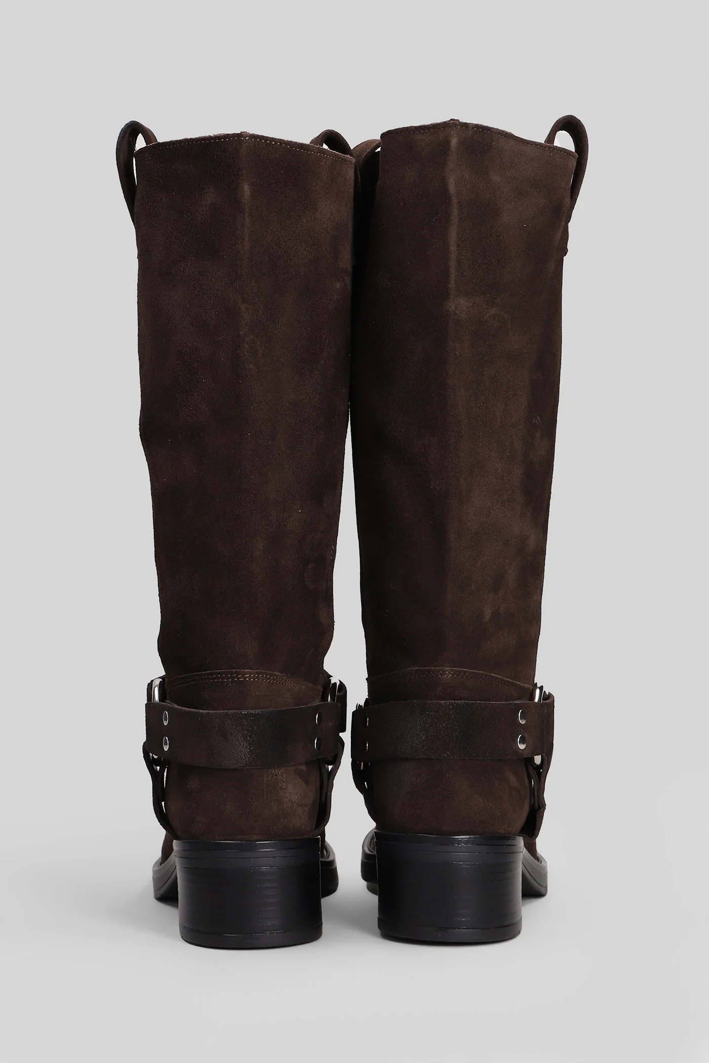 Blackpool low heels boots in dark brown suede - Image 4