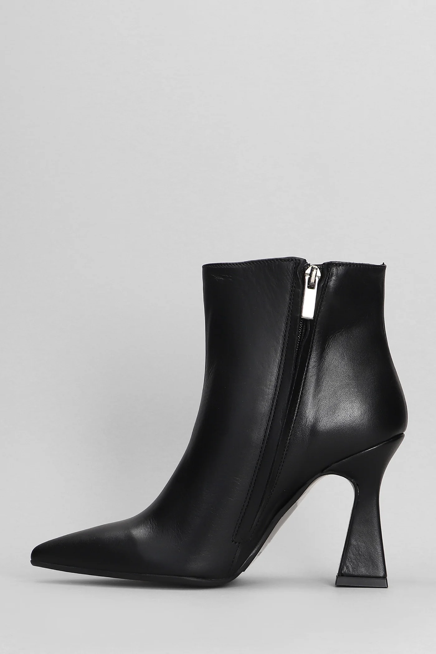 Giada High heels Ankle boots in black leather - Image 3