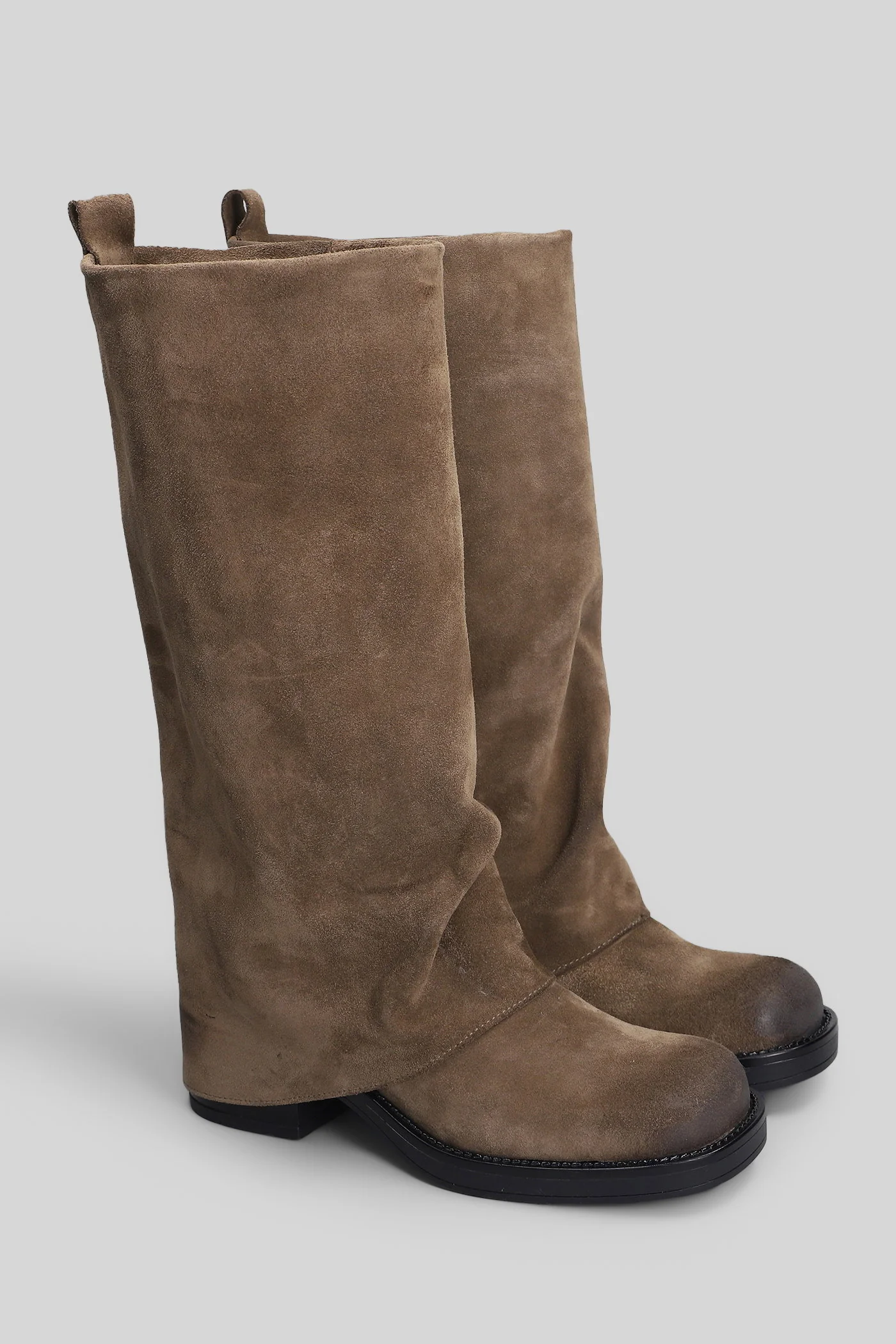 Manchester low heels boots in taupe suede - Image 2