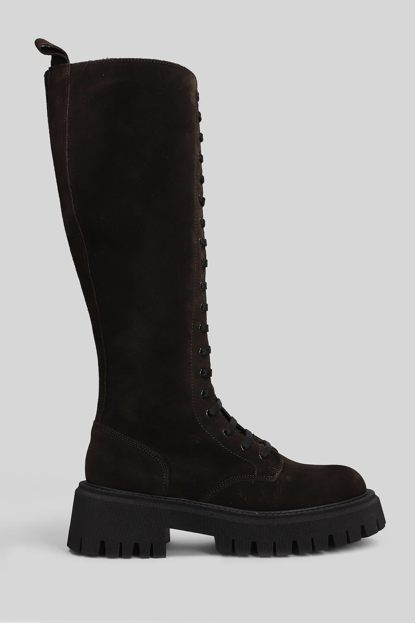 Urban Combat boots in dark brown suede