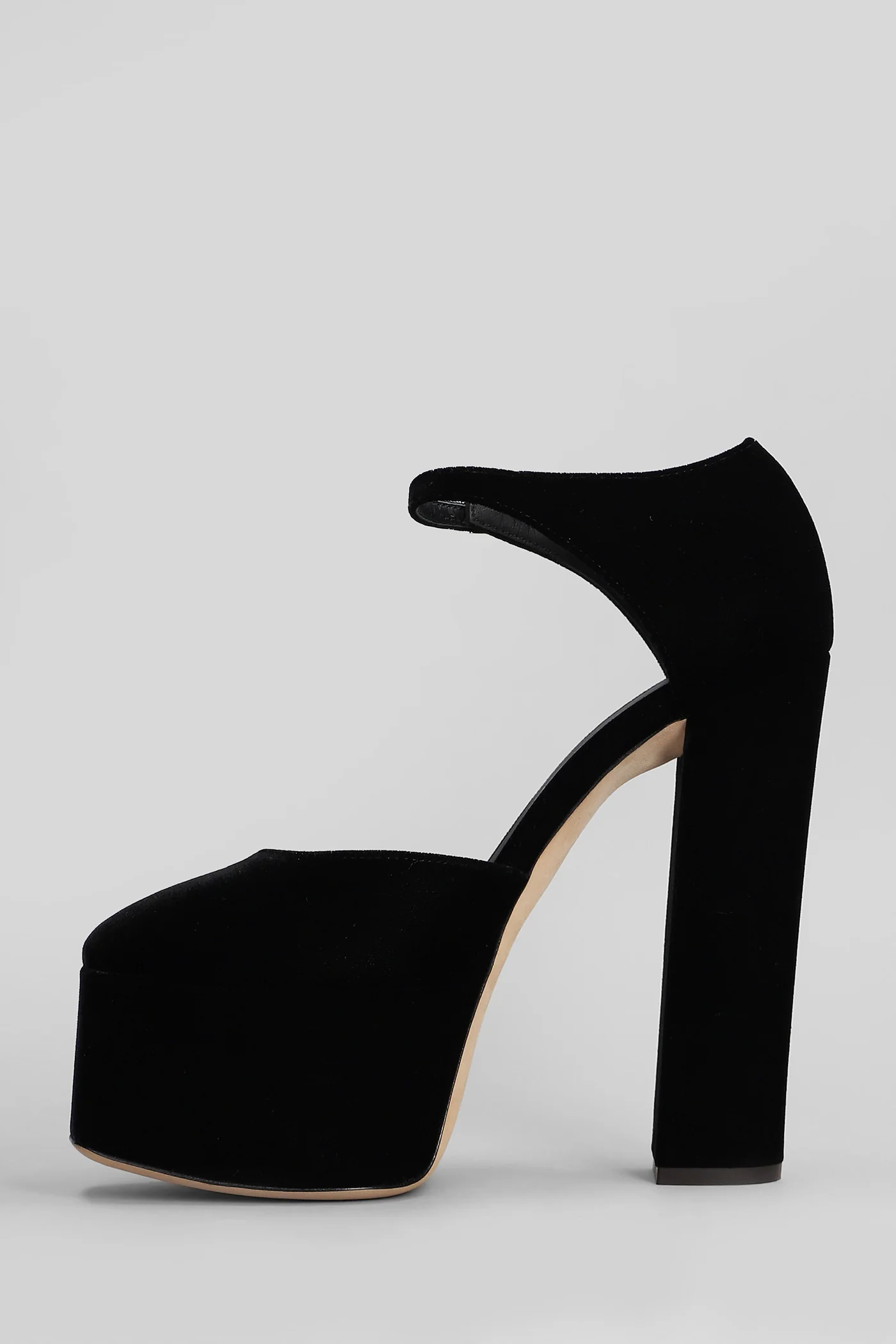 Bebe Pumps in black velvet - Image 3