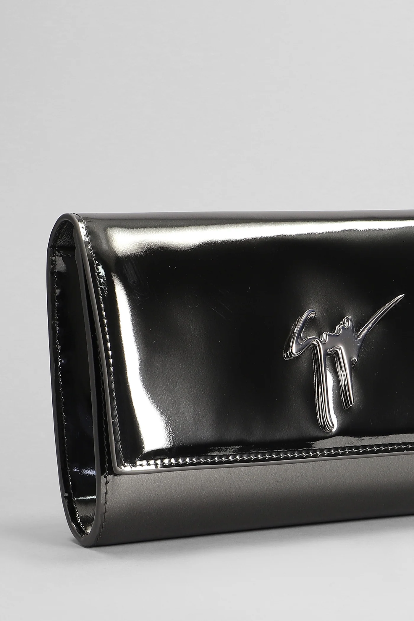 Cleopatra Clutch in Gunmetal leather - Image 4