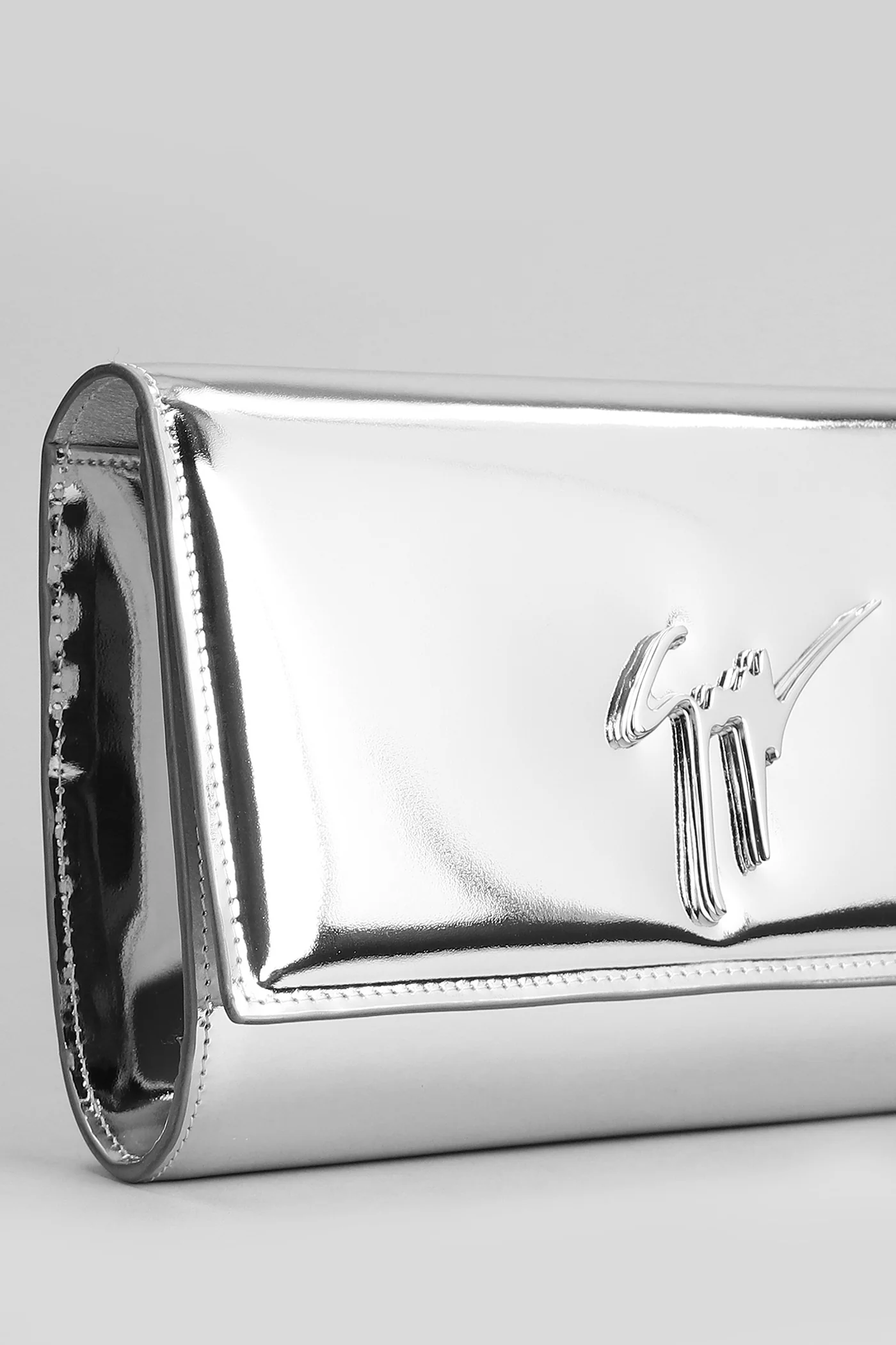 Cleopatra Clutch in silver leather - Image 4
