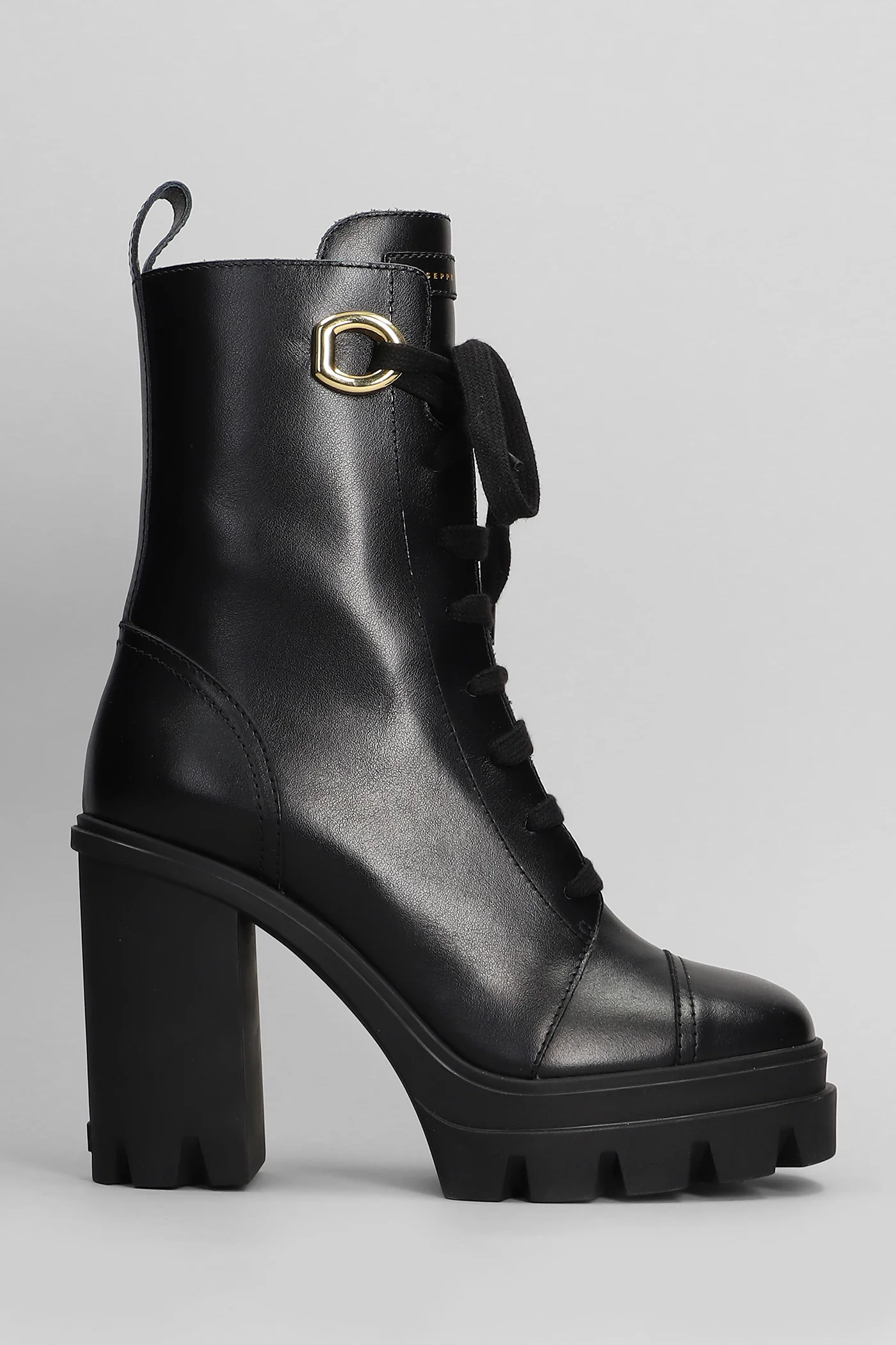 Cubalibre Ankle boots in black leather