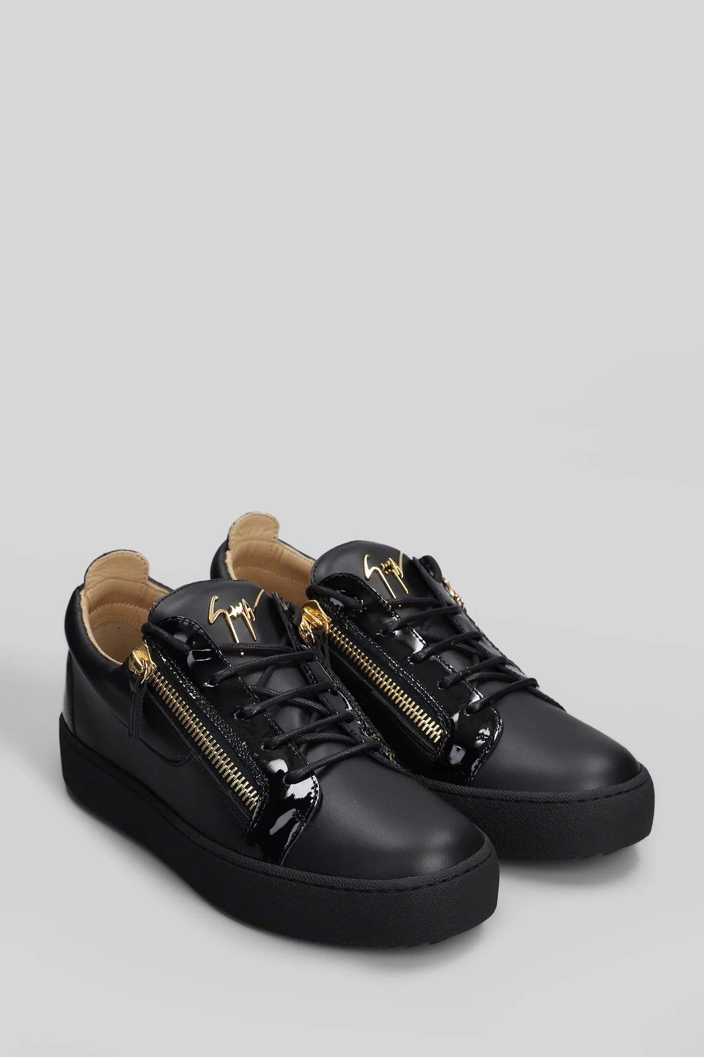 Frankie Sneakers in black leather - Image 2