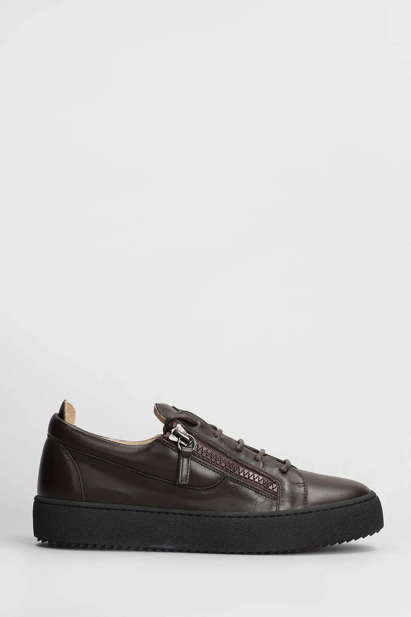 Frankie Sneakers in brown leather