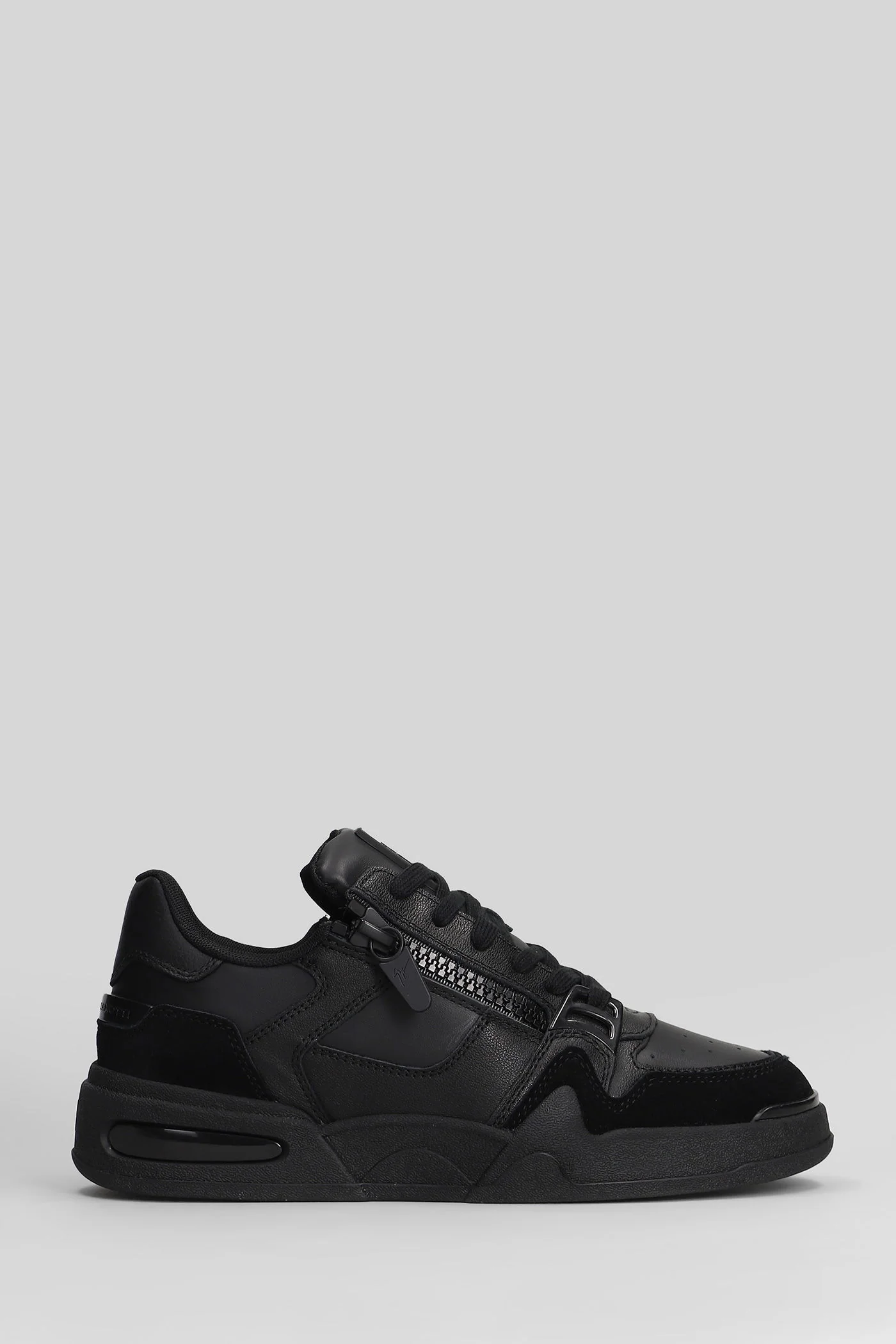 Gz-ghost Sneakers in black suede and leather