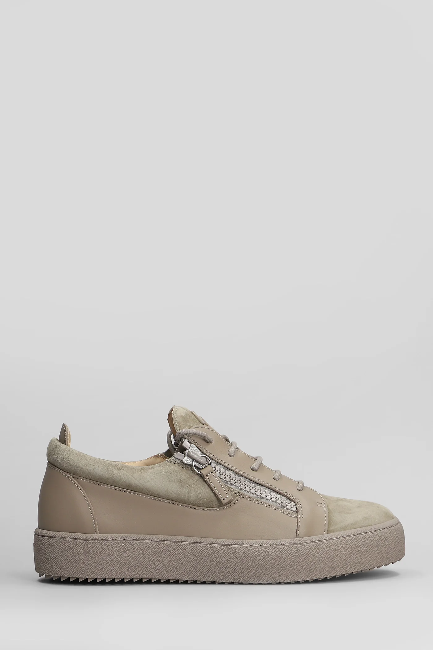 Gz94 Sneakers in taupe suede