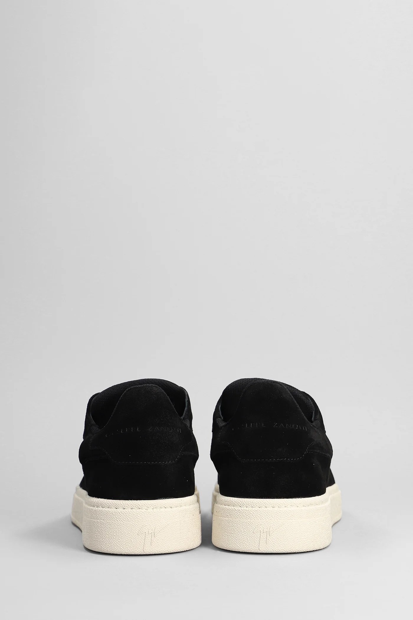 Gz95 Sneakers in black suede - Image 9