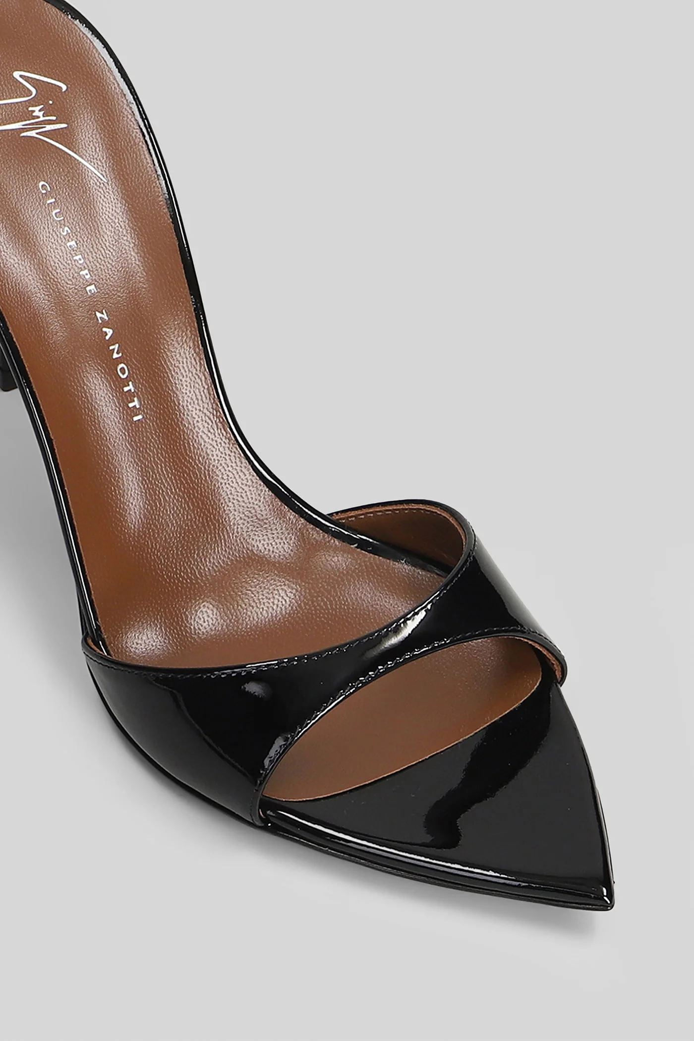 Intriigo strap 90 Sandals in black patent leather - Image 5