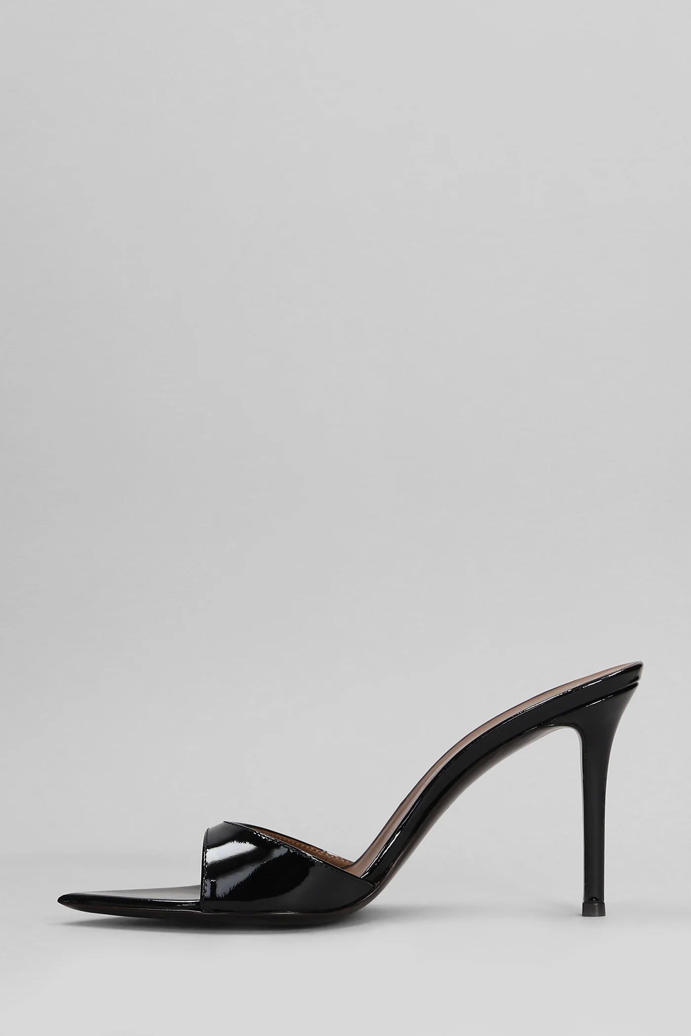 Intriigo strap 90 Sandals in black patent leather - Image 3