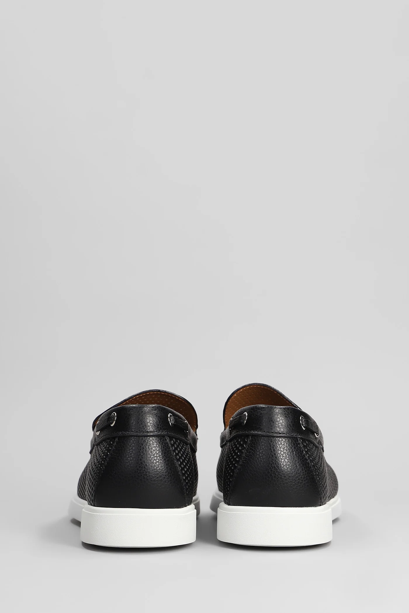 Jourdain Loafers in black leather - Image 4