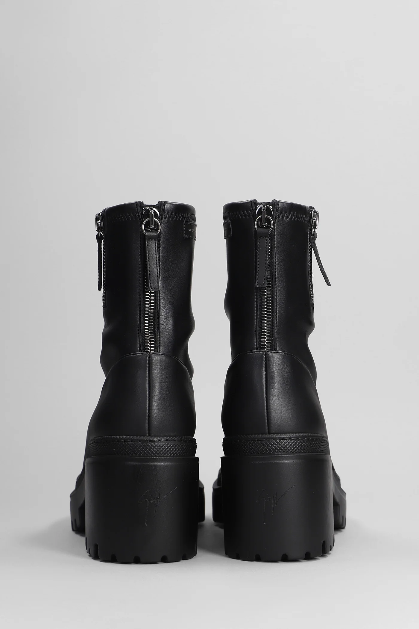 Martini Combat boots in black leather - Image 4