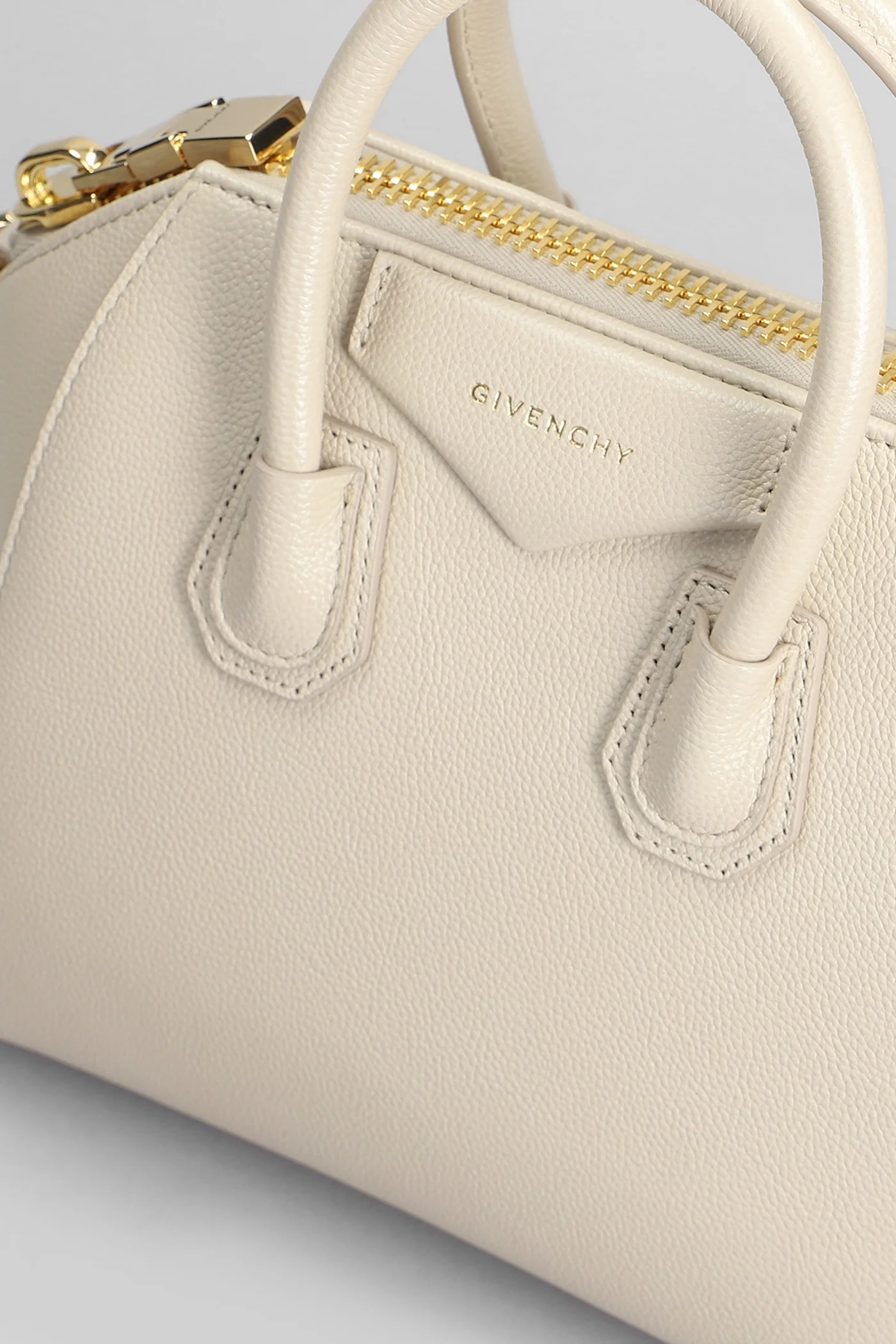 Antigona Hand bag in beige leather - Image 4