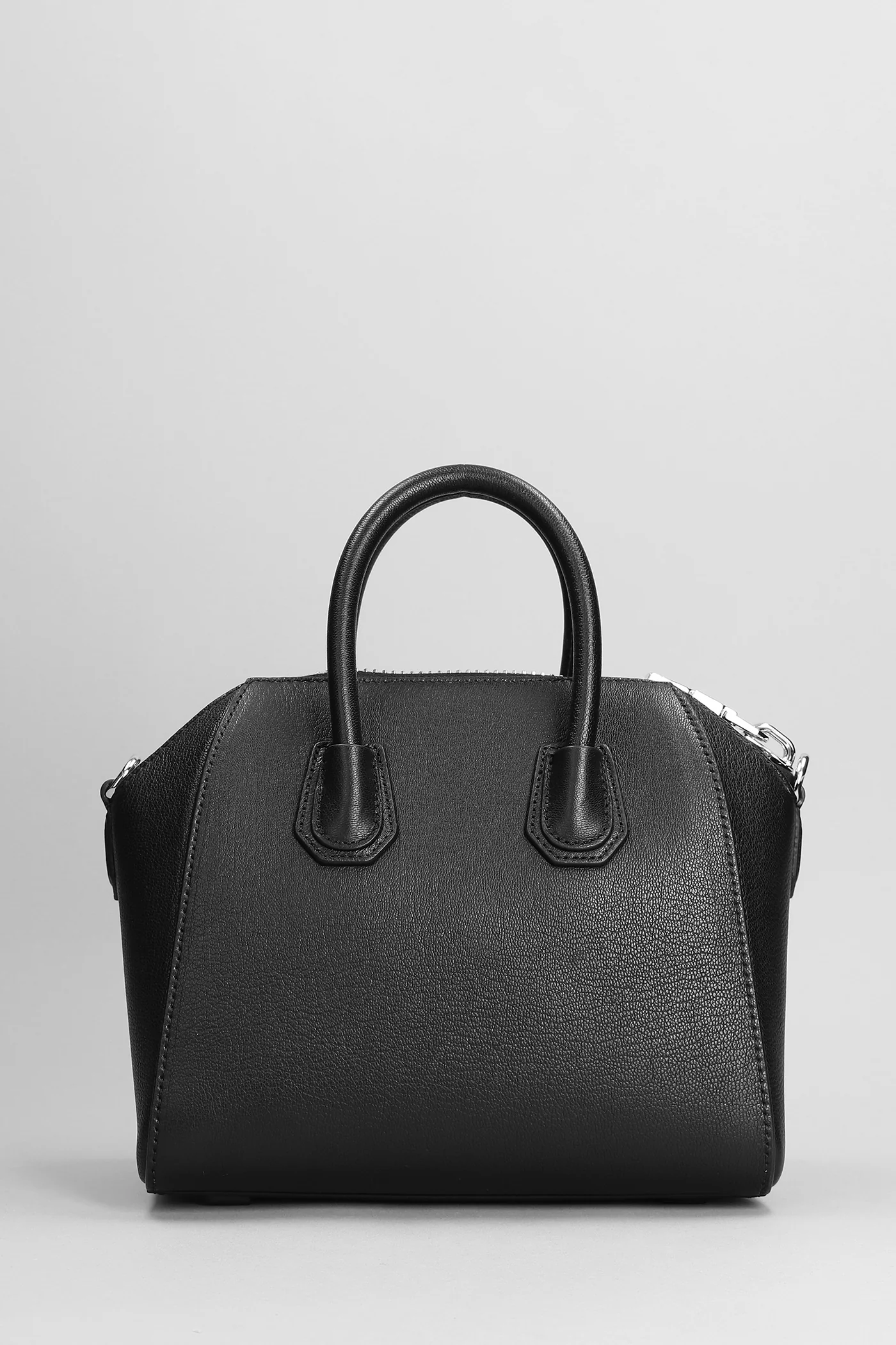 Antigona Hand bag in black leather - Image 3