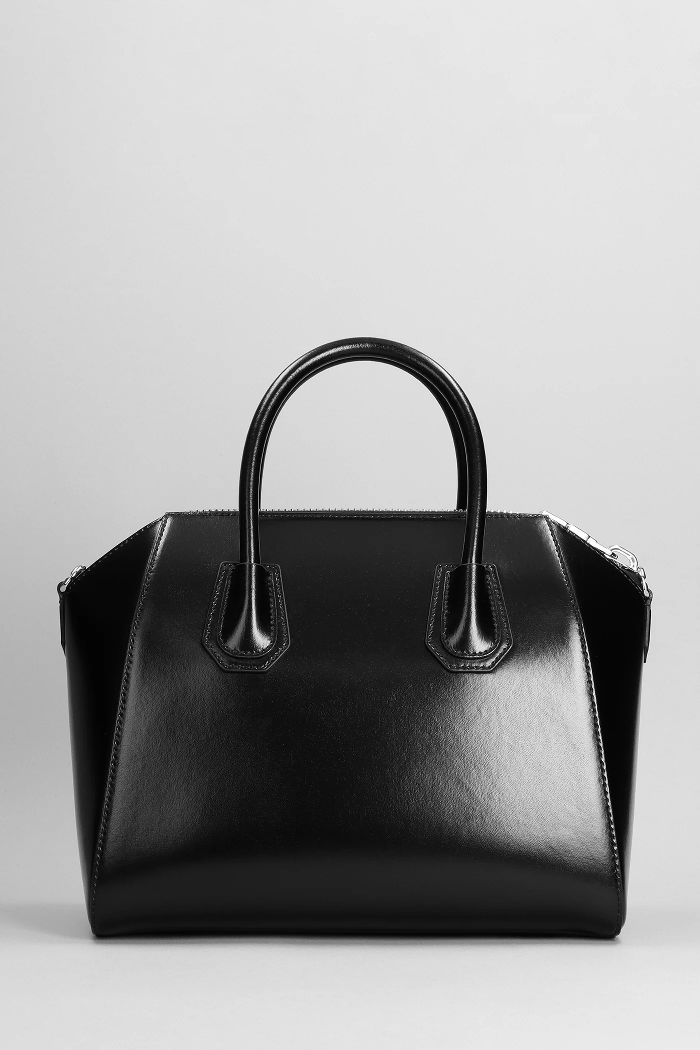 Antigona small Hand bag in black leather - Image 3
