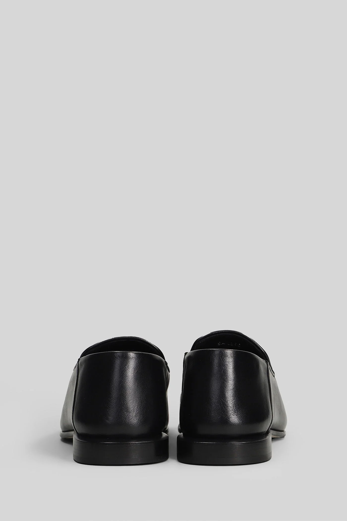 Loafers in black leather - Image 4