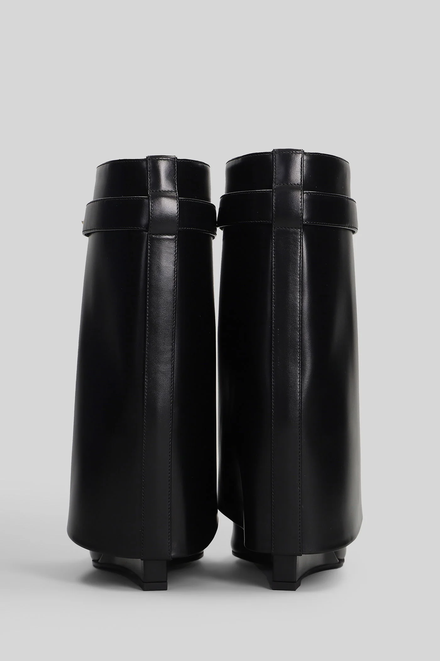 Shark boots 95mm High heels Ankle boots in black leather - Image 4