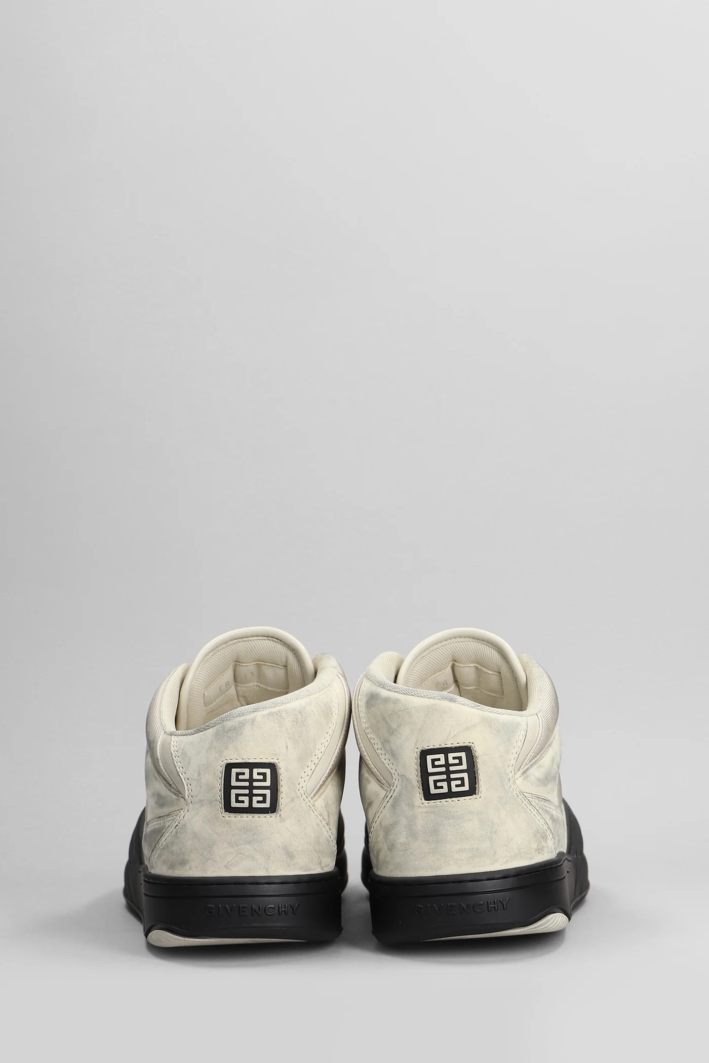 Sneakers in beige leather - Image 34