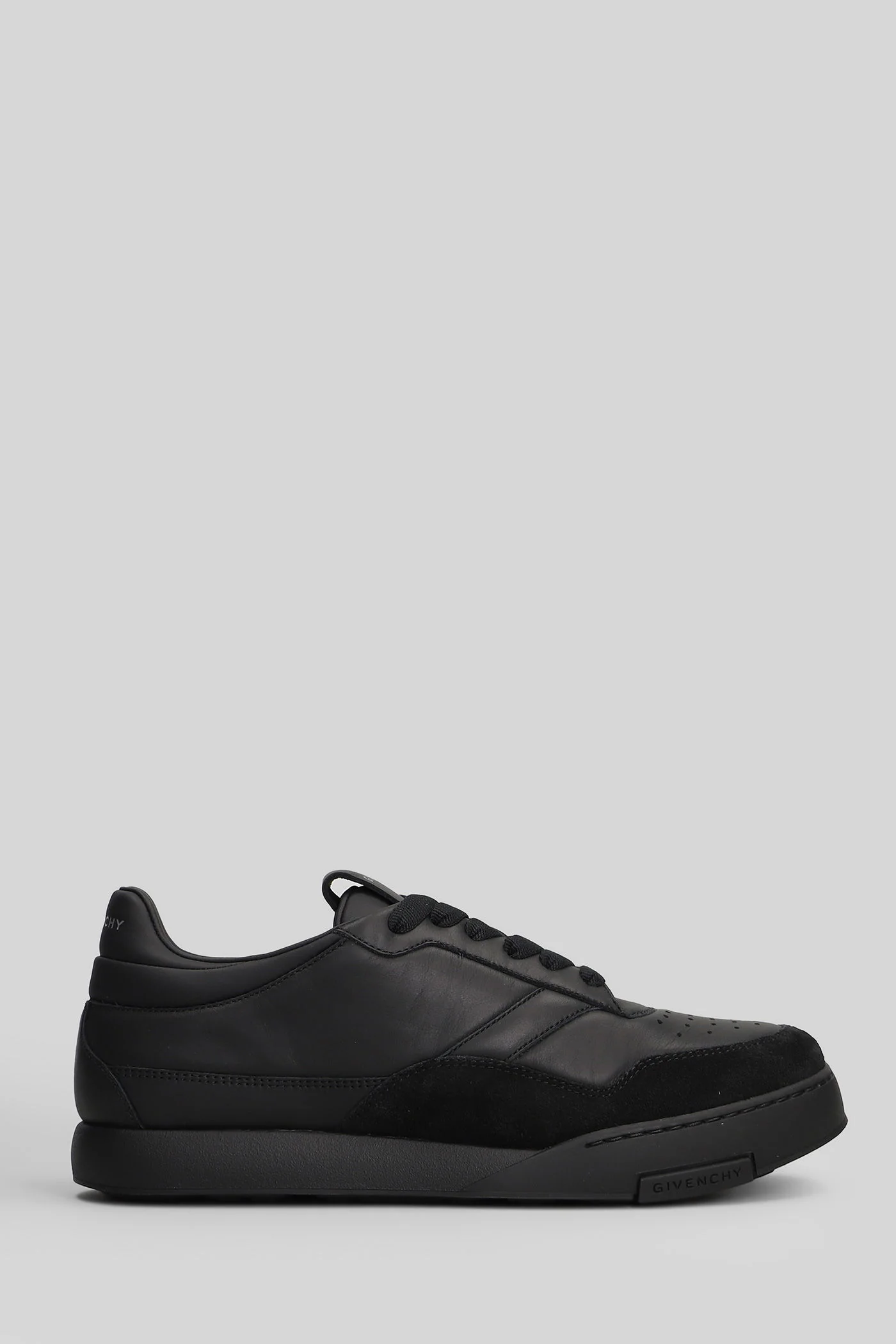 Yard low top Sneakers in black suede and leather