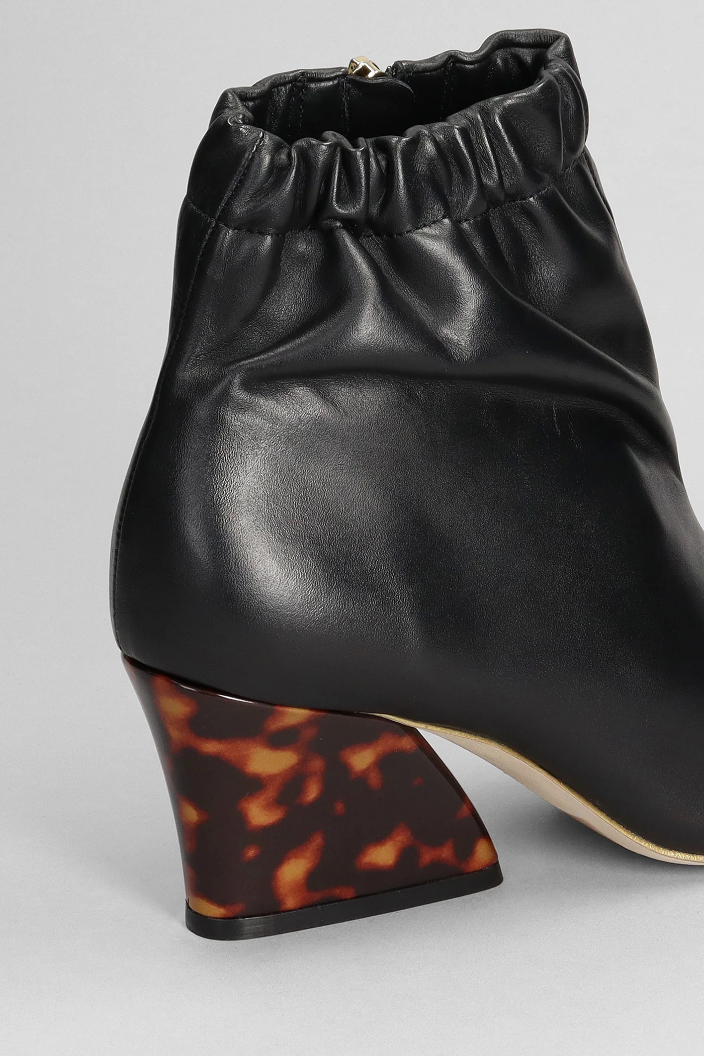 Castori High heels Ankle boots in black leather - Image 5