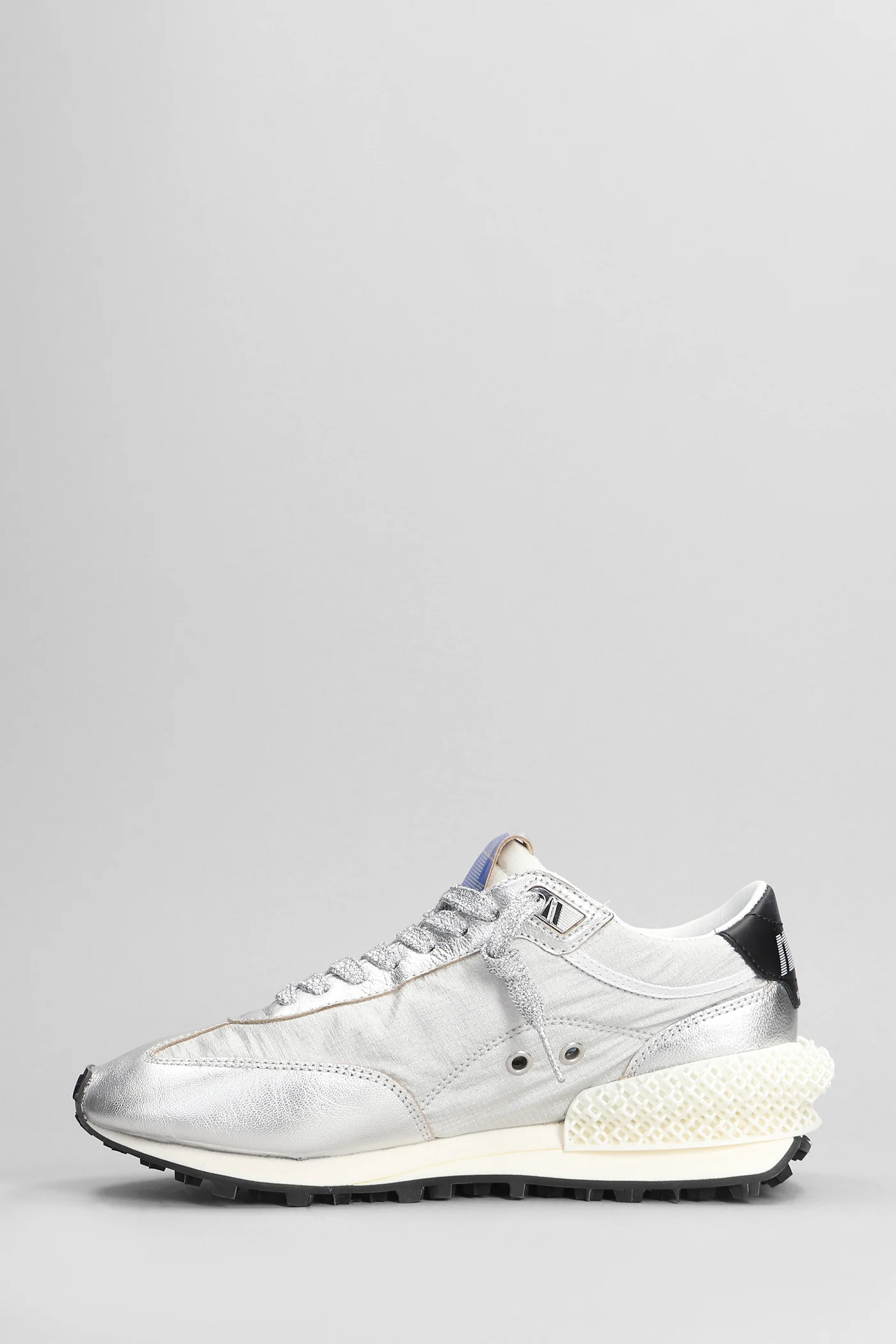 Running Marathon Sneakers in silver leather and fabric - Image 3