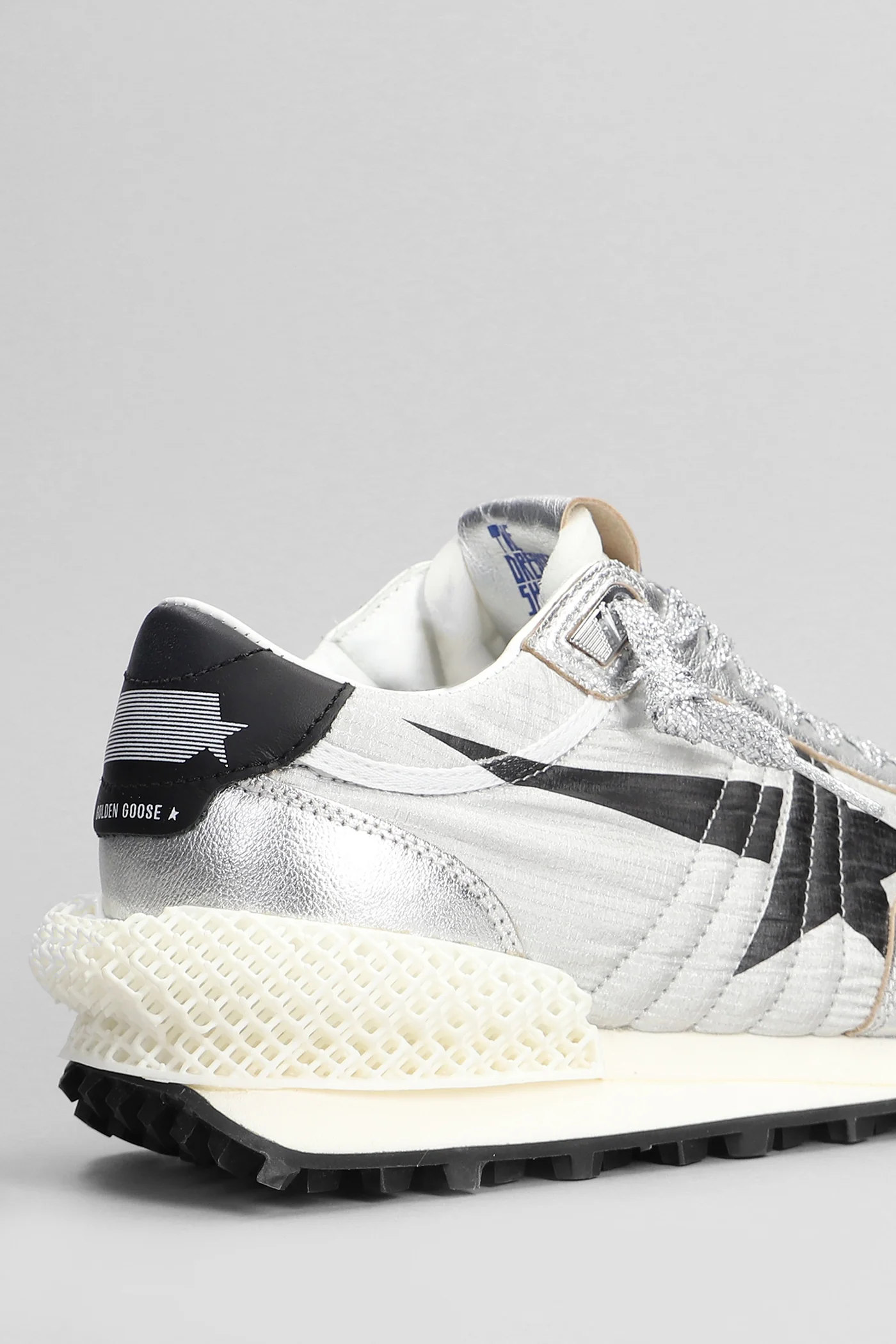 Running Marathon Sneakers in silver leather and fabric - Image 5