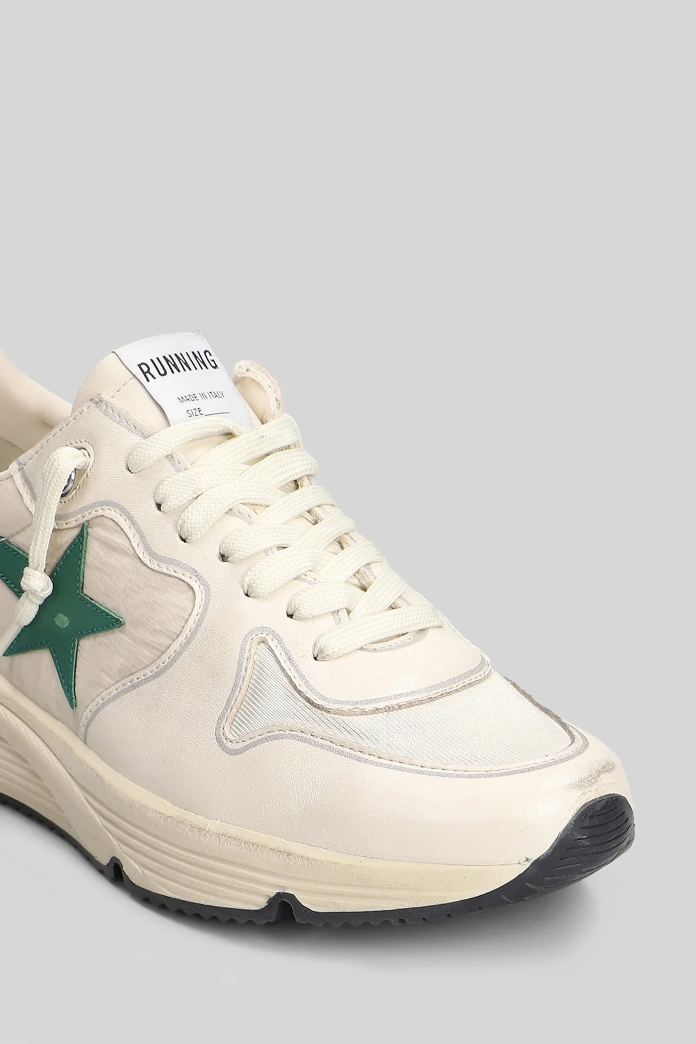 Running Sneakers in beige leather and fabric - Image 5